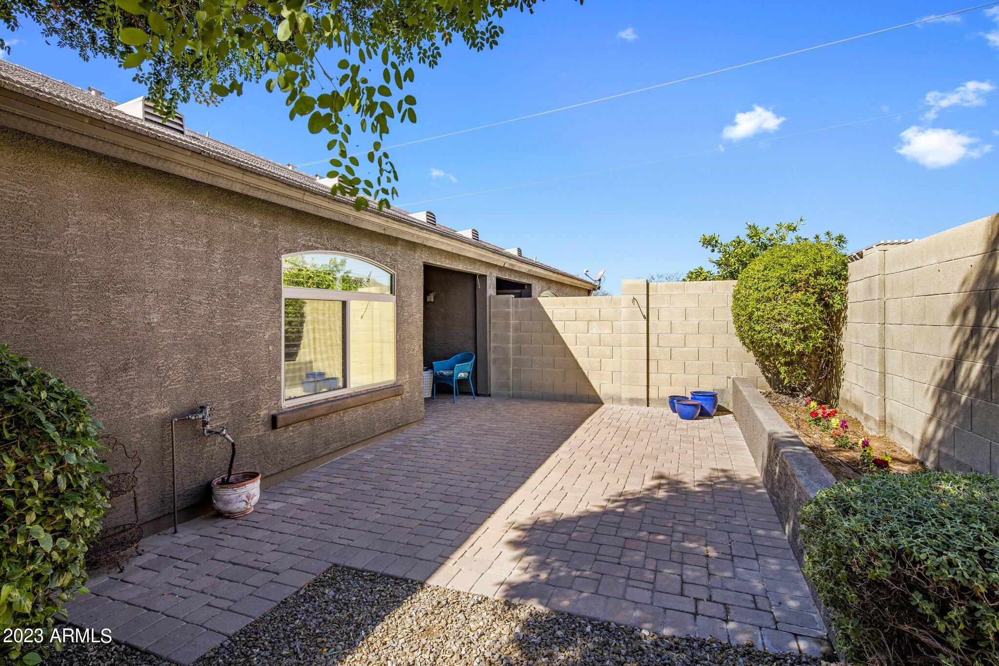 2725 E MINE CREEK Road # 1108
