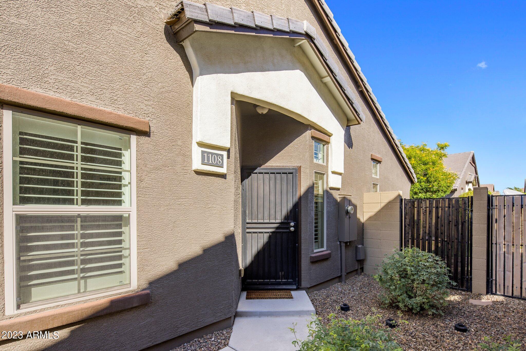 2725 E MINE CREEK Road # 1108