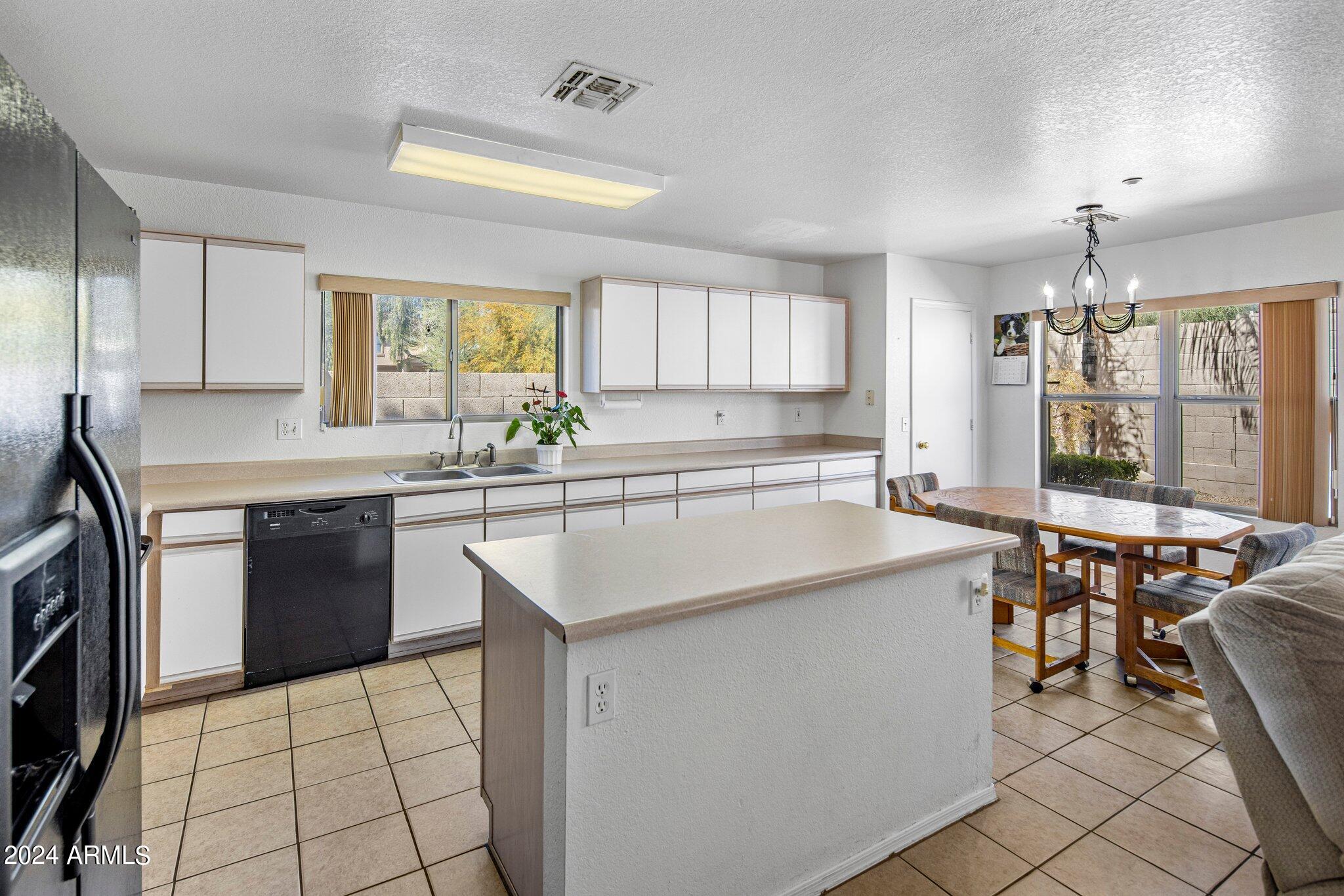 7500 E DEER VALLEY Road # 106