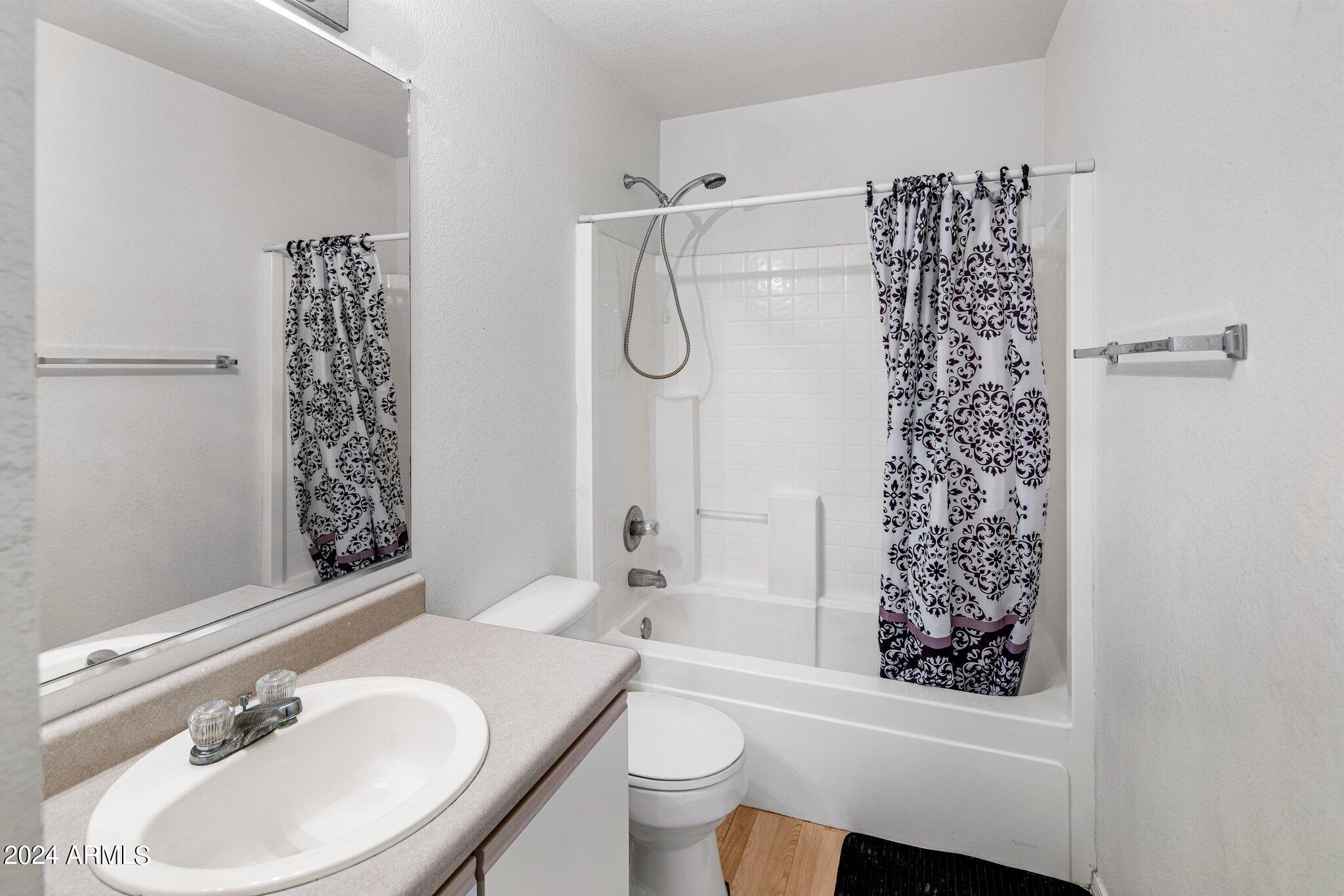 7500 E DEER VALLEY Road # 106