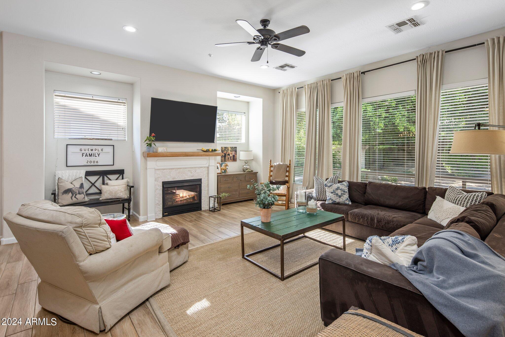7592 E PHANTOM Way