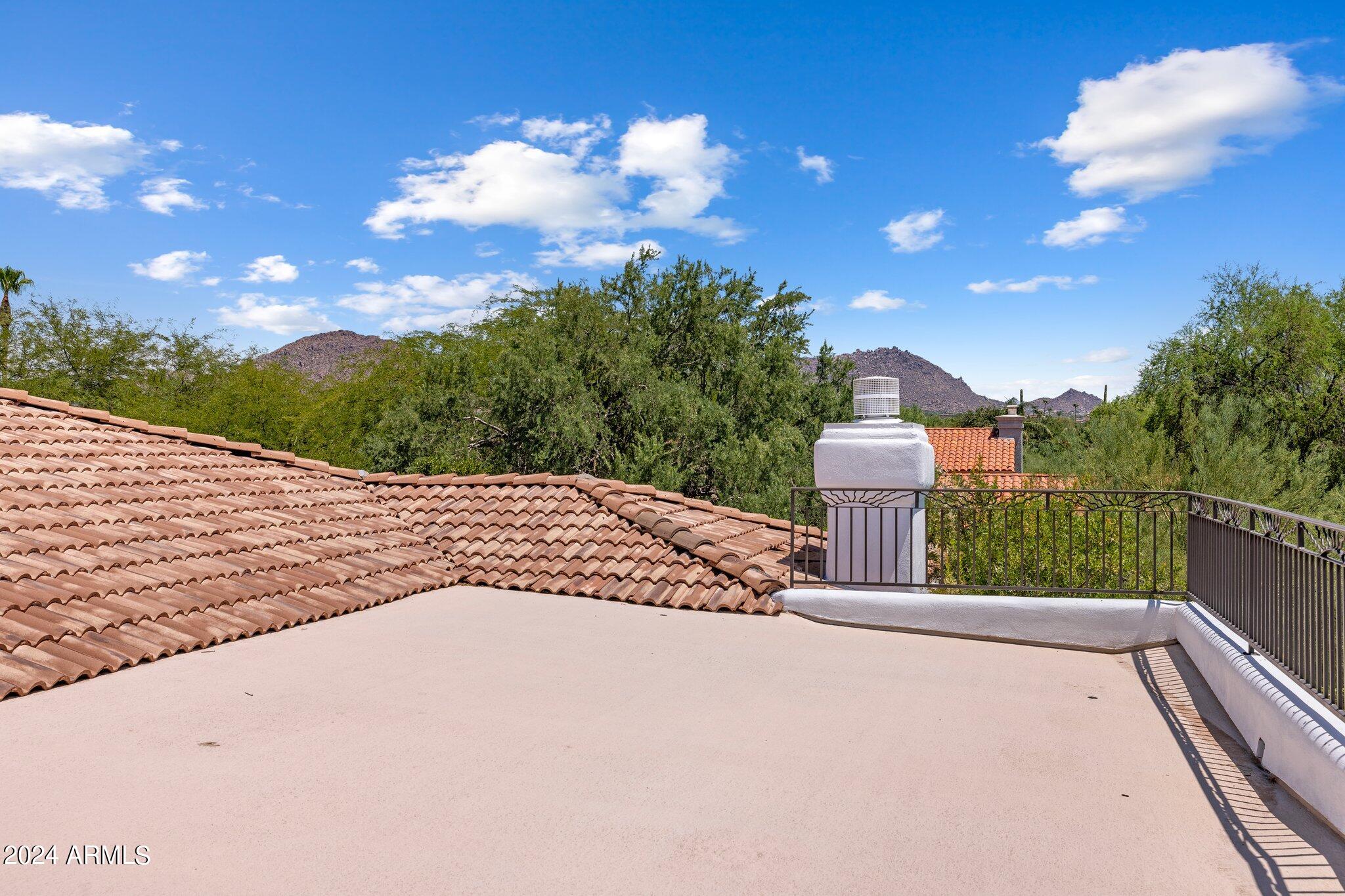 8145 E JUAN TABO Road
