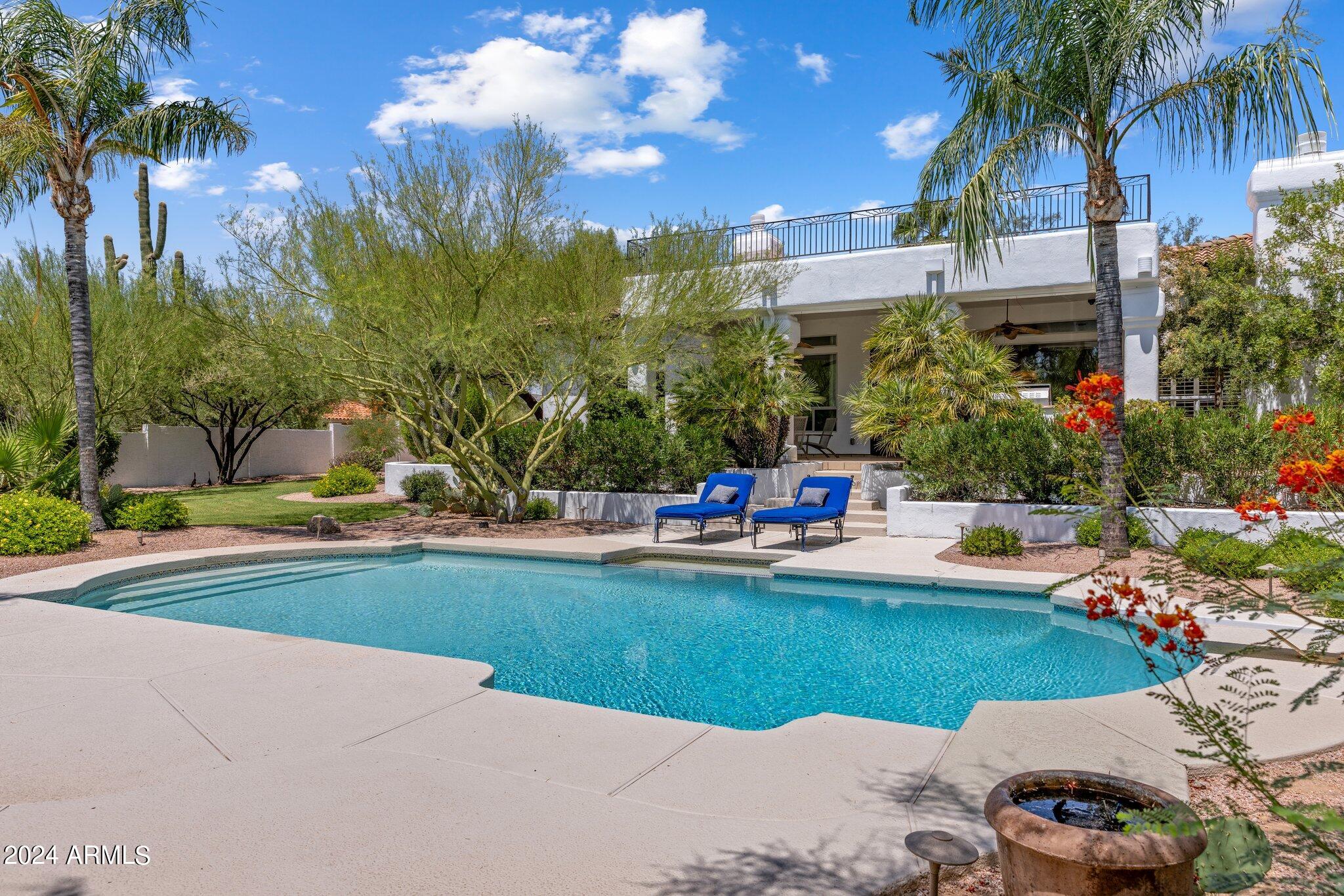 8145 E JUAN TABO Road