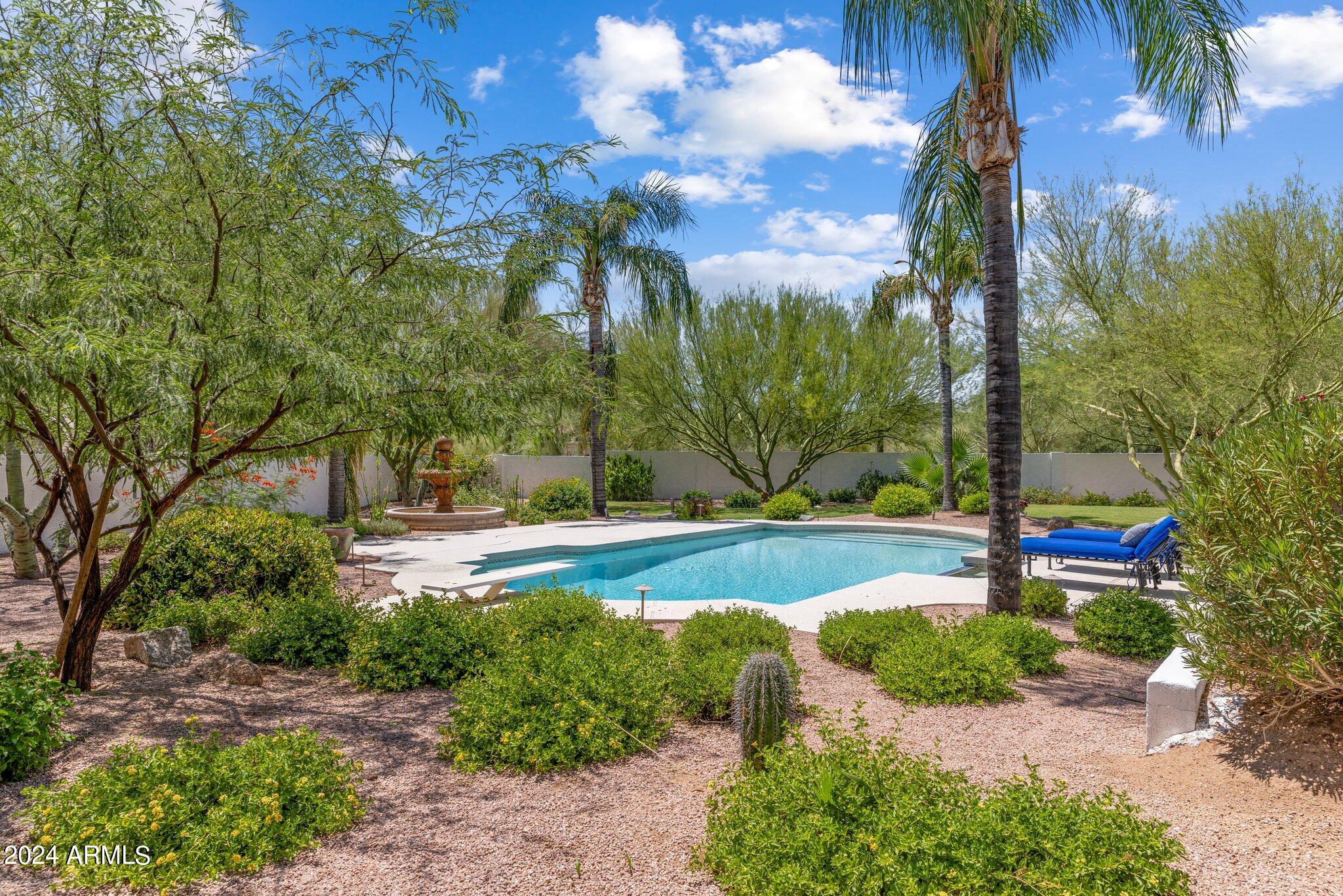 8145 E JUAN TABO Road
