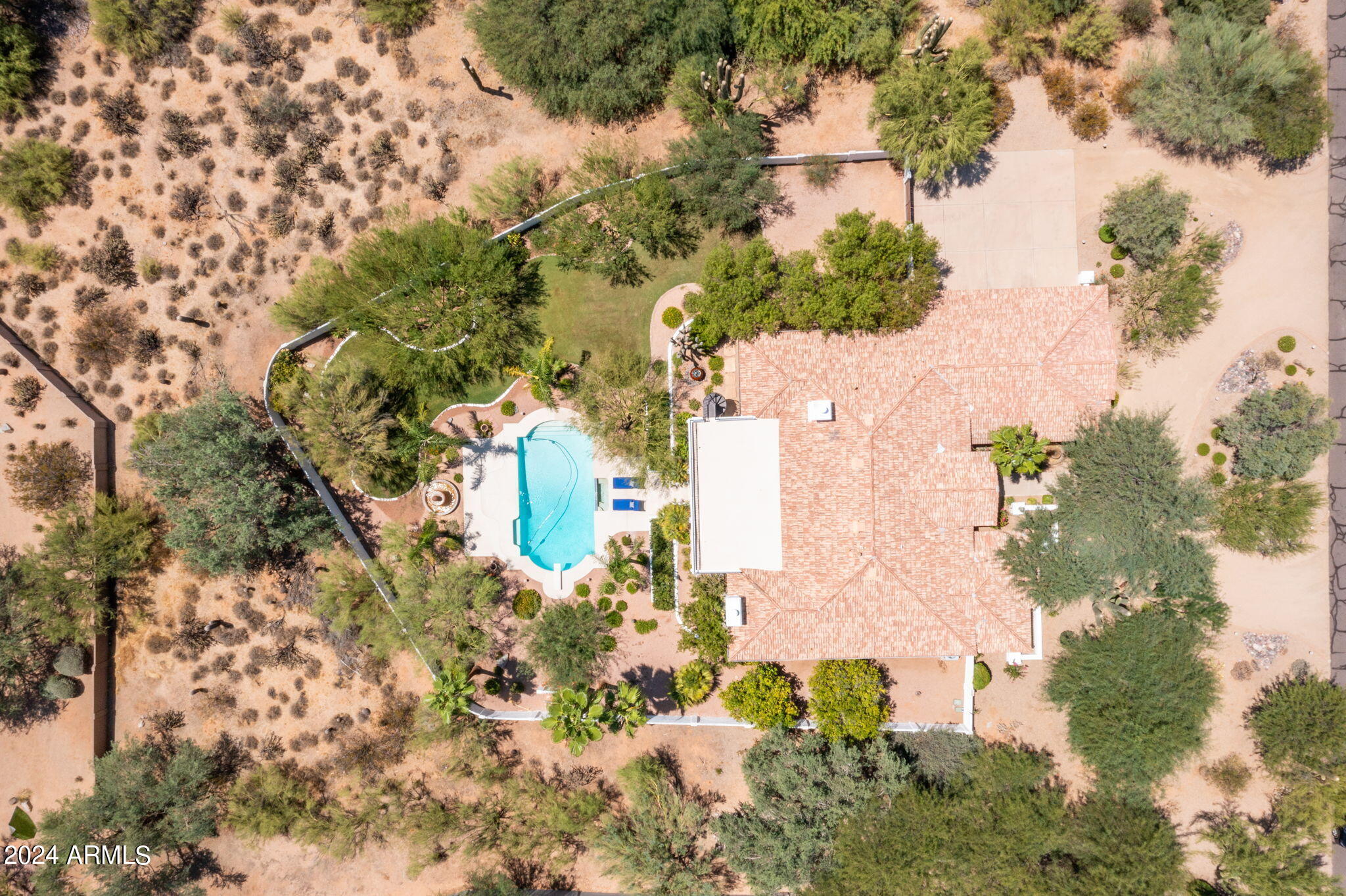 8145 E JUAN TABO Road