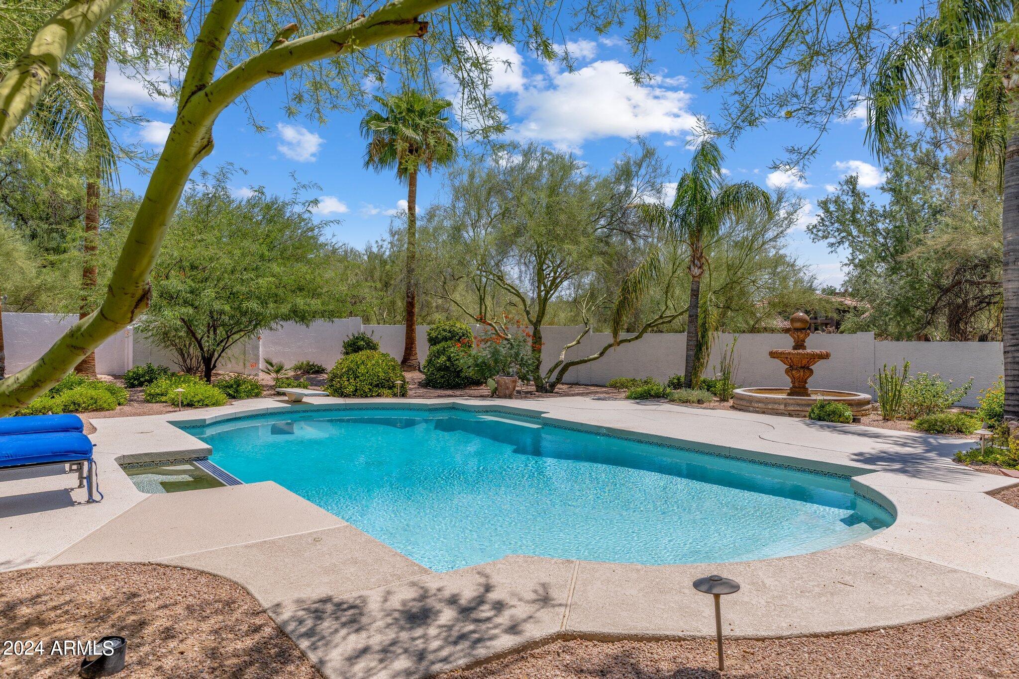 8145 E JUAN TABO Road