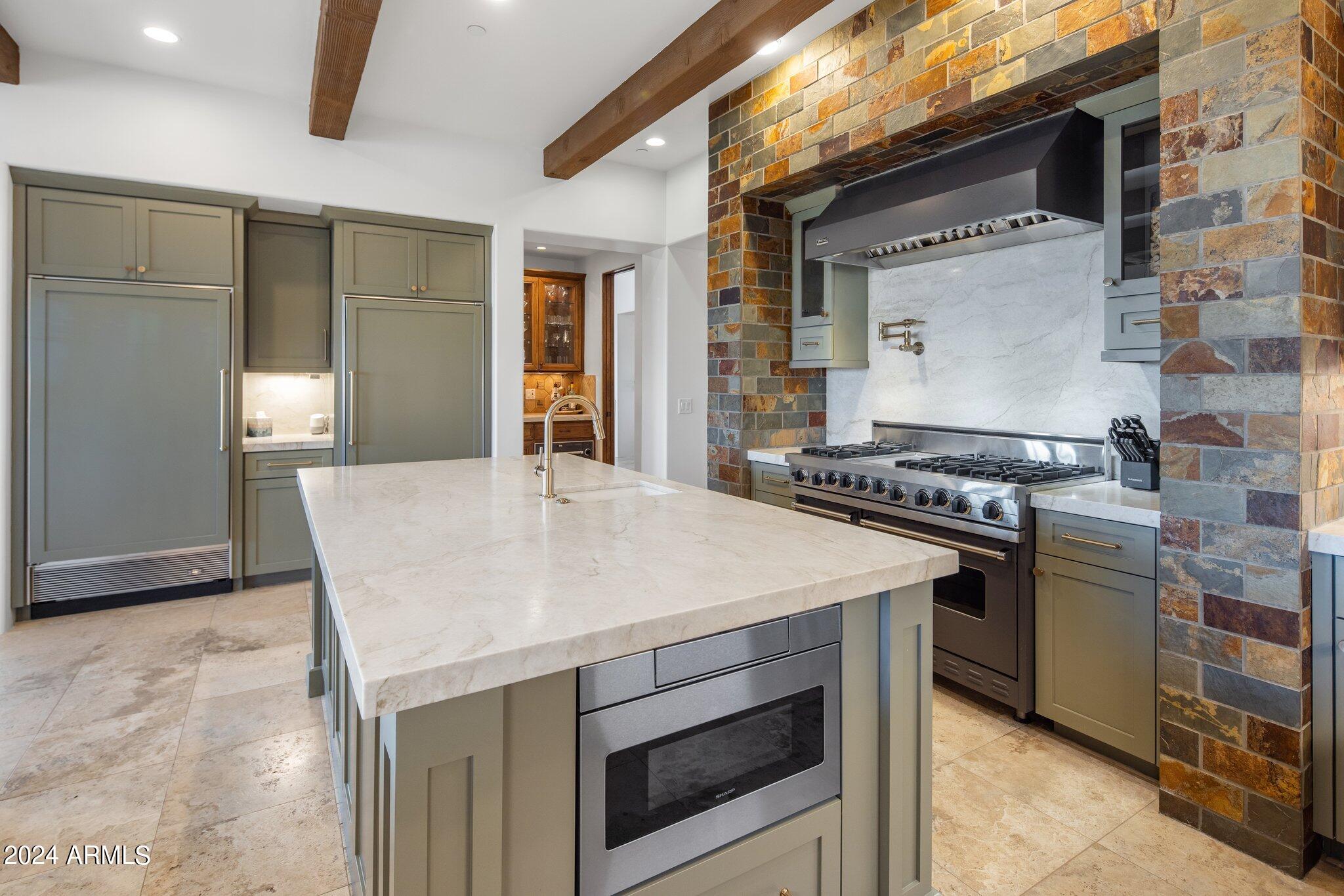 9290 E THOMPSON PEAK Parkway # 469