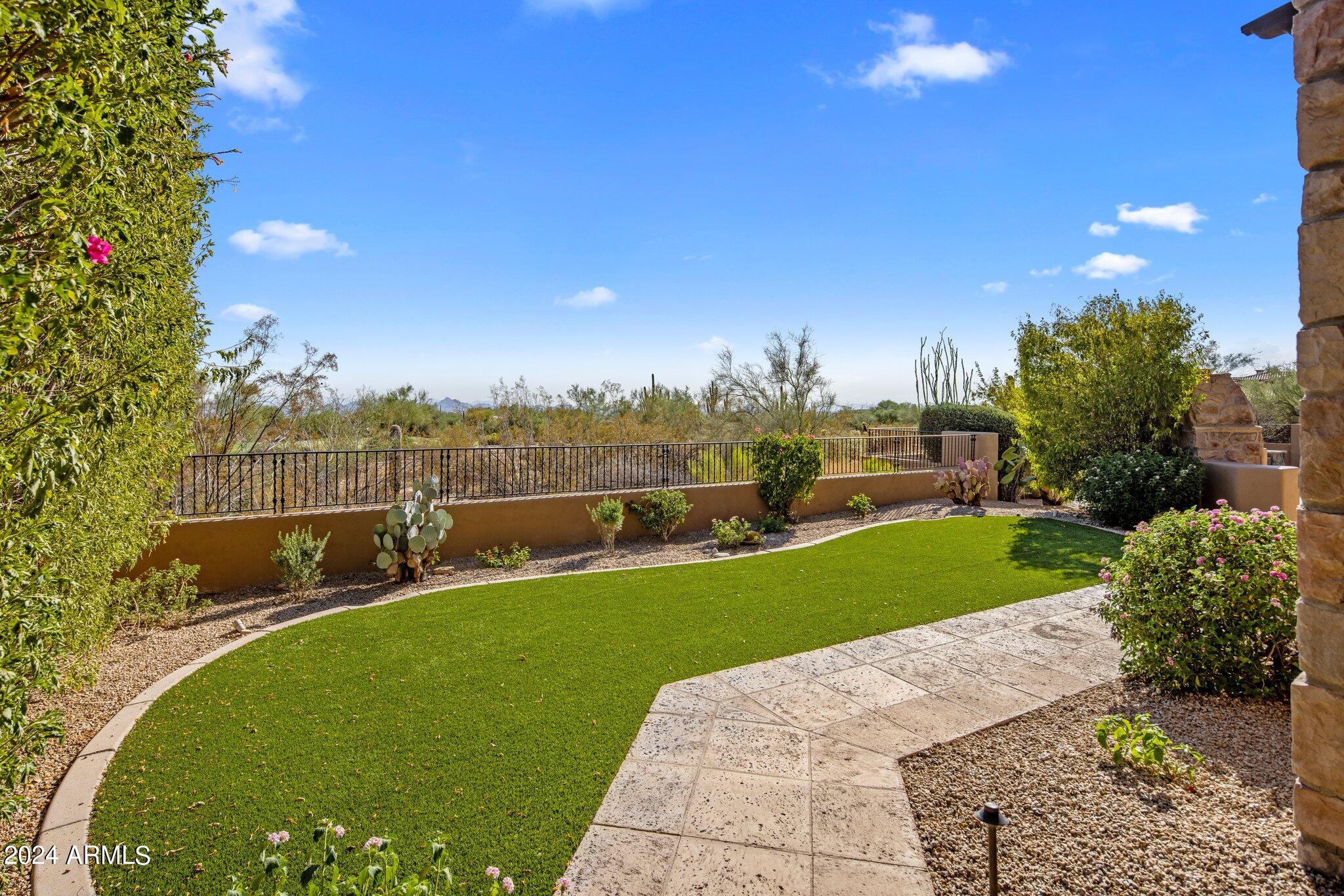 9290 E THOMPSON PEAK Parkway # 469
