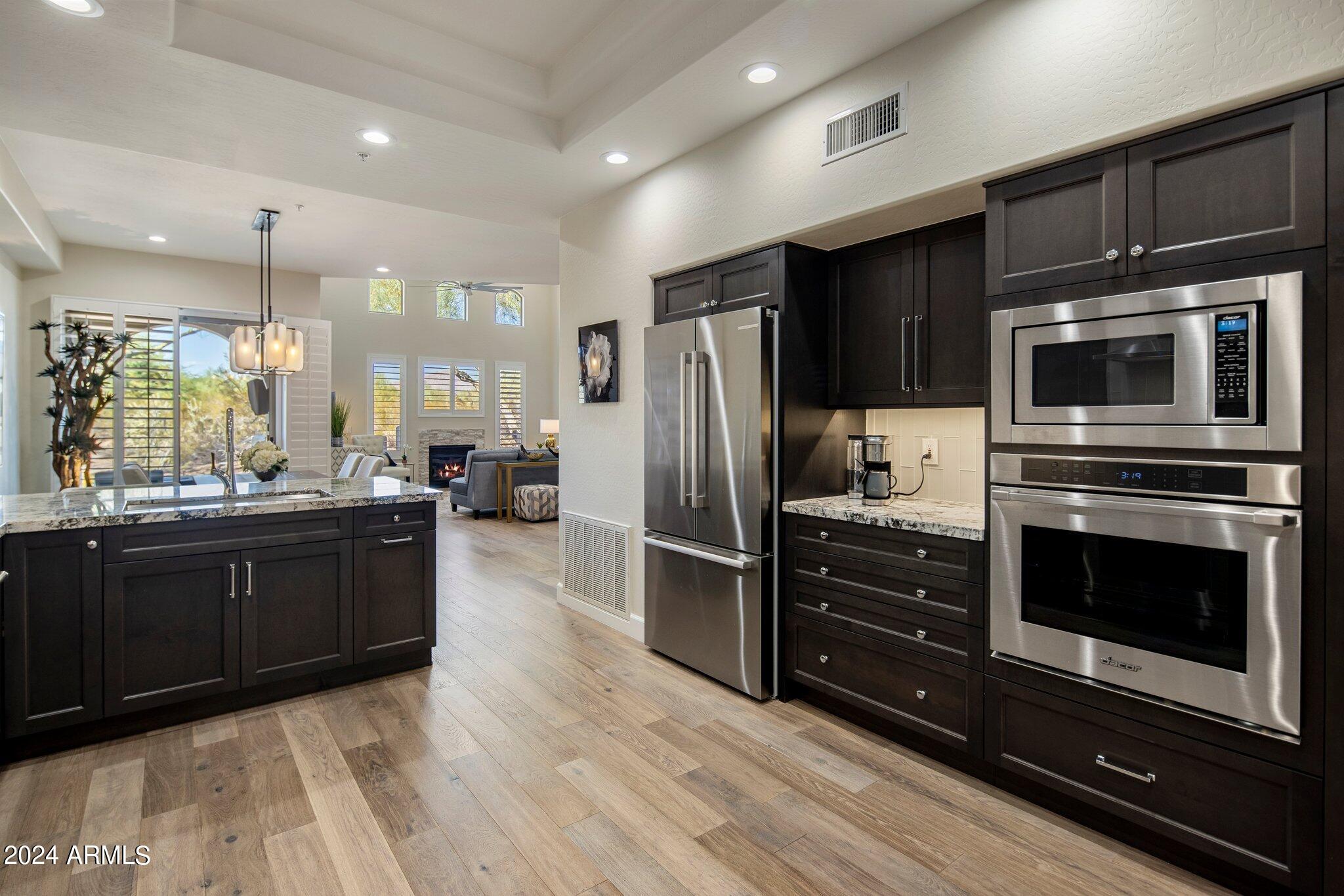 20802 N Grayhawk Drive # 1162