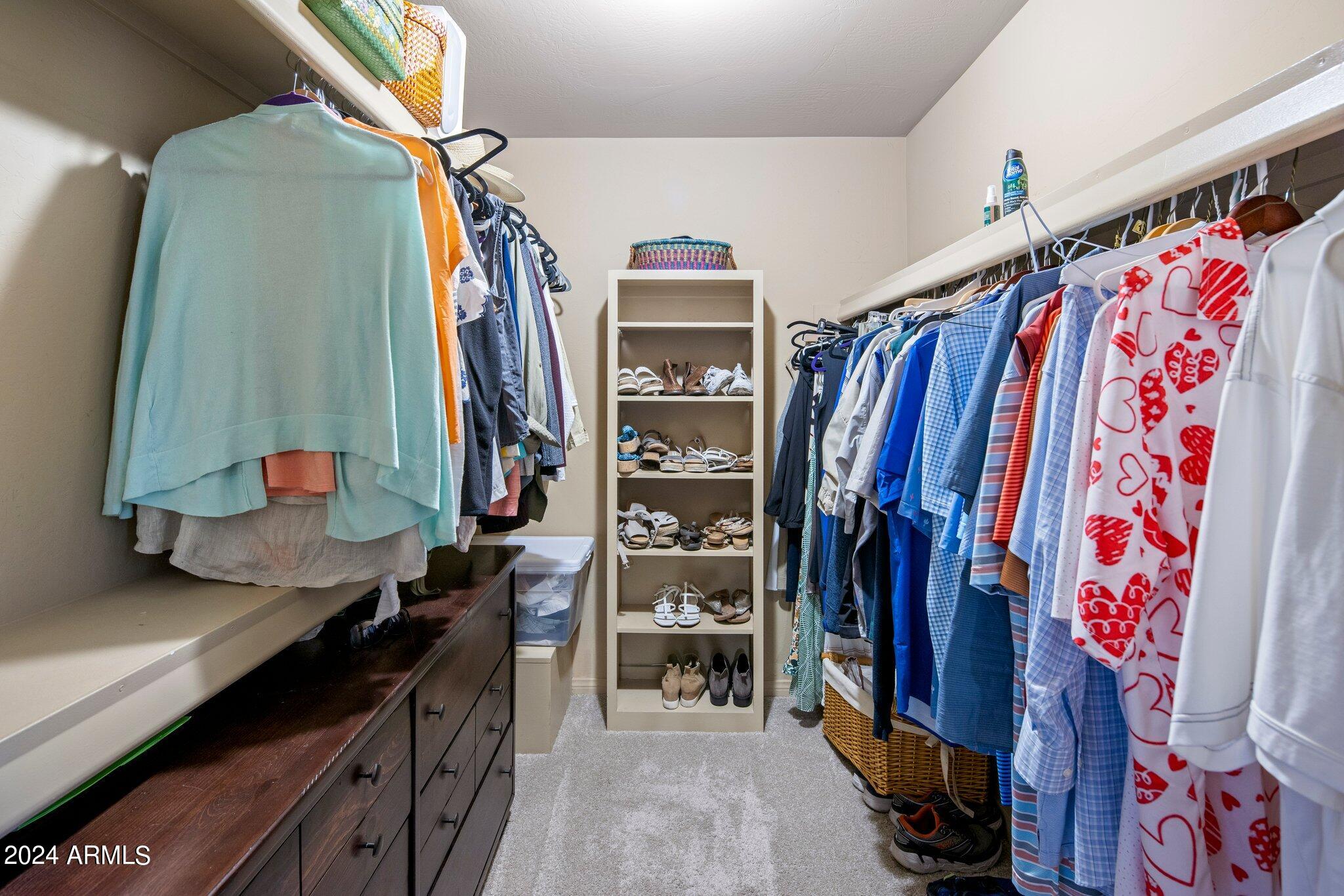 8311 E Vista De Valle --