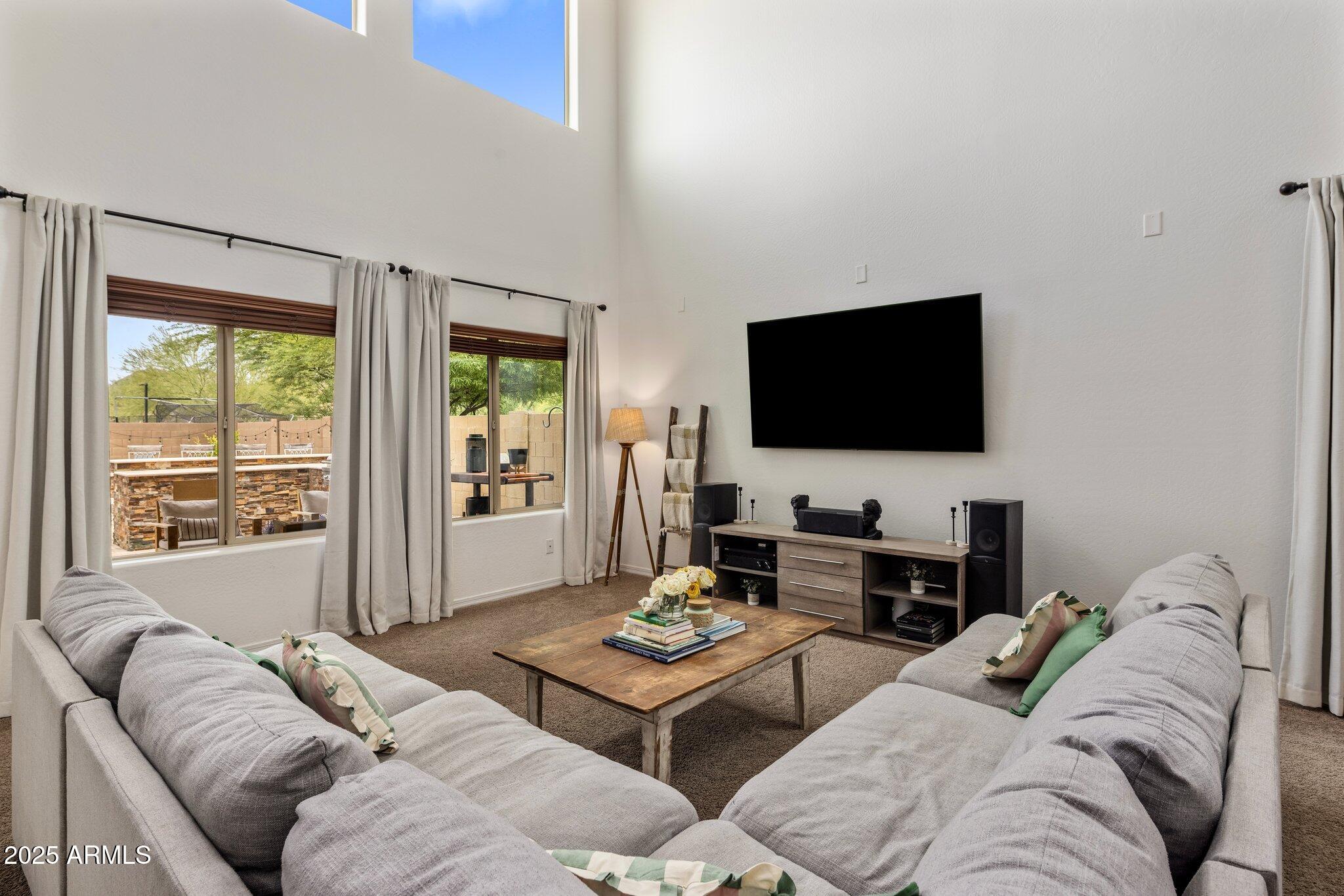 2614 W GRAY WOLF Trail