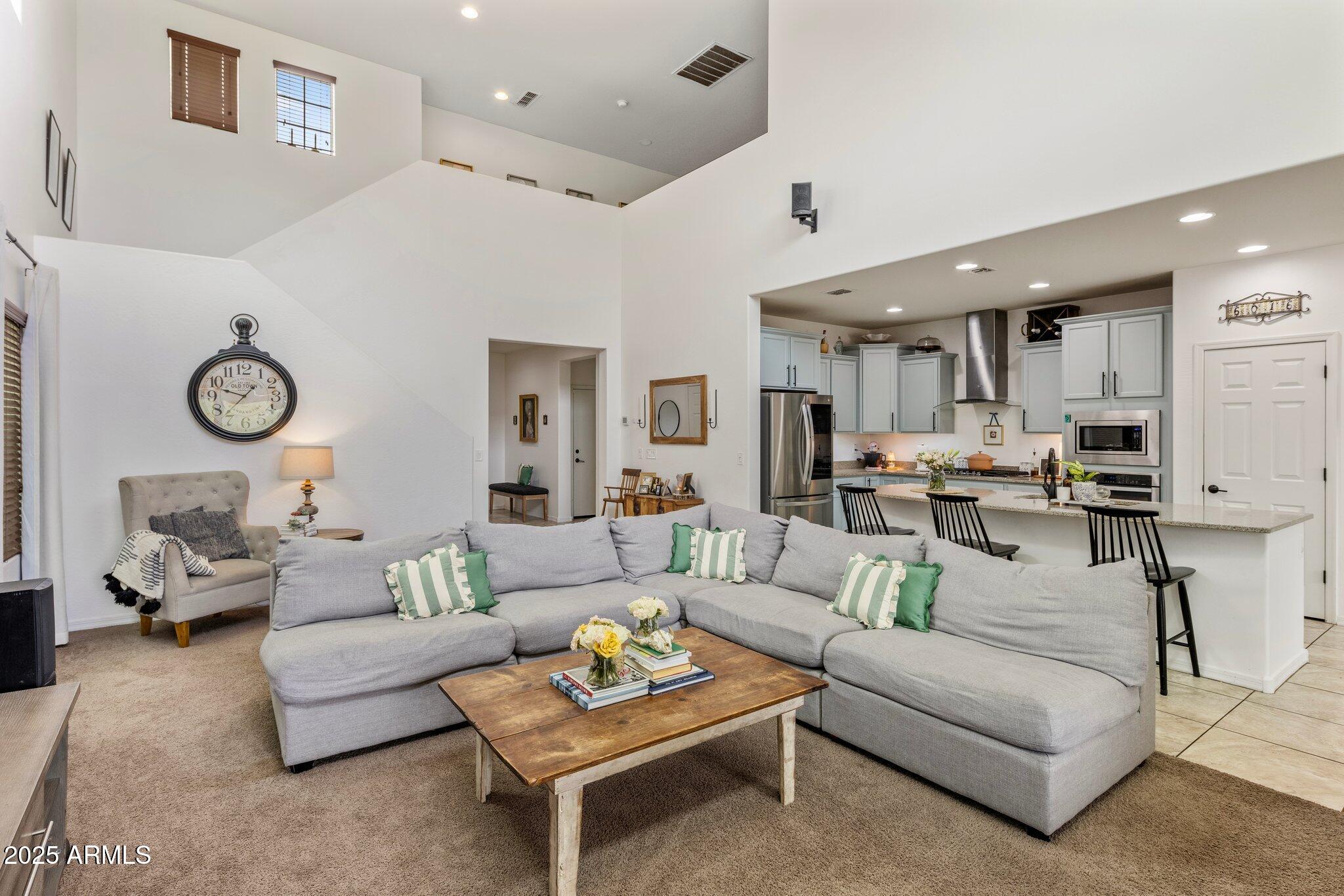 2614 W GRAY WOLF Trail