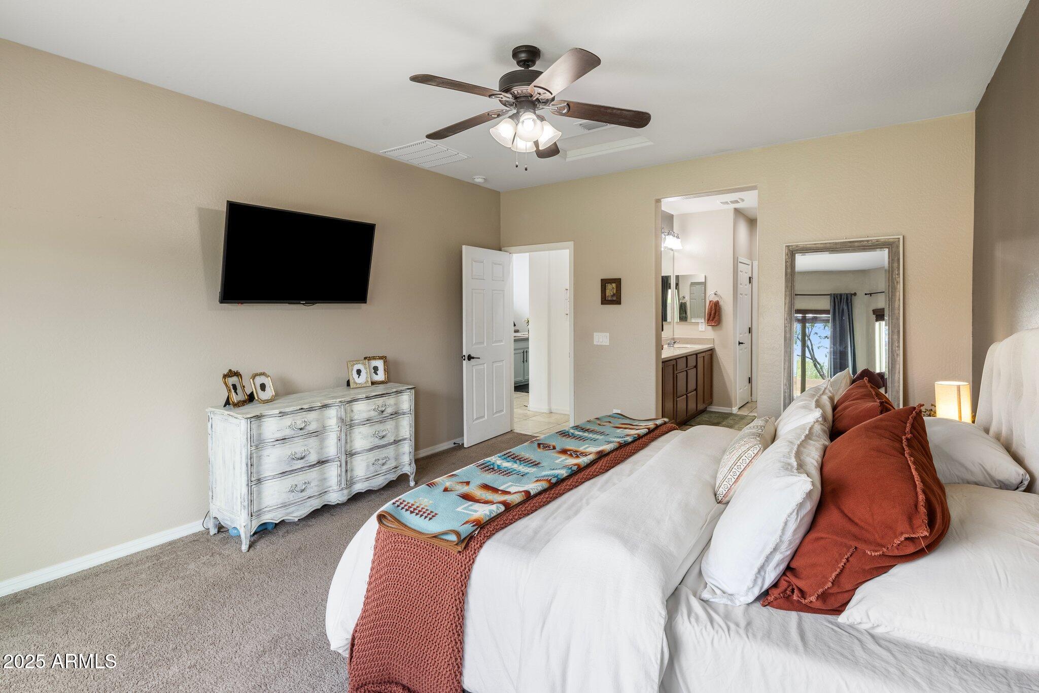 2614 W GRAY WOLF Trail