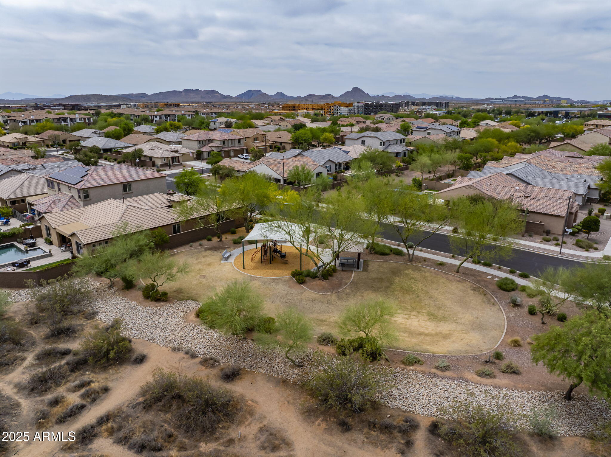2614 W GRAY WOLF Trail