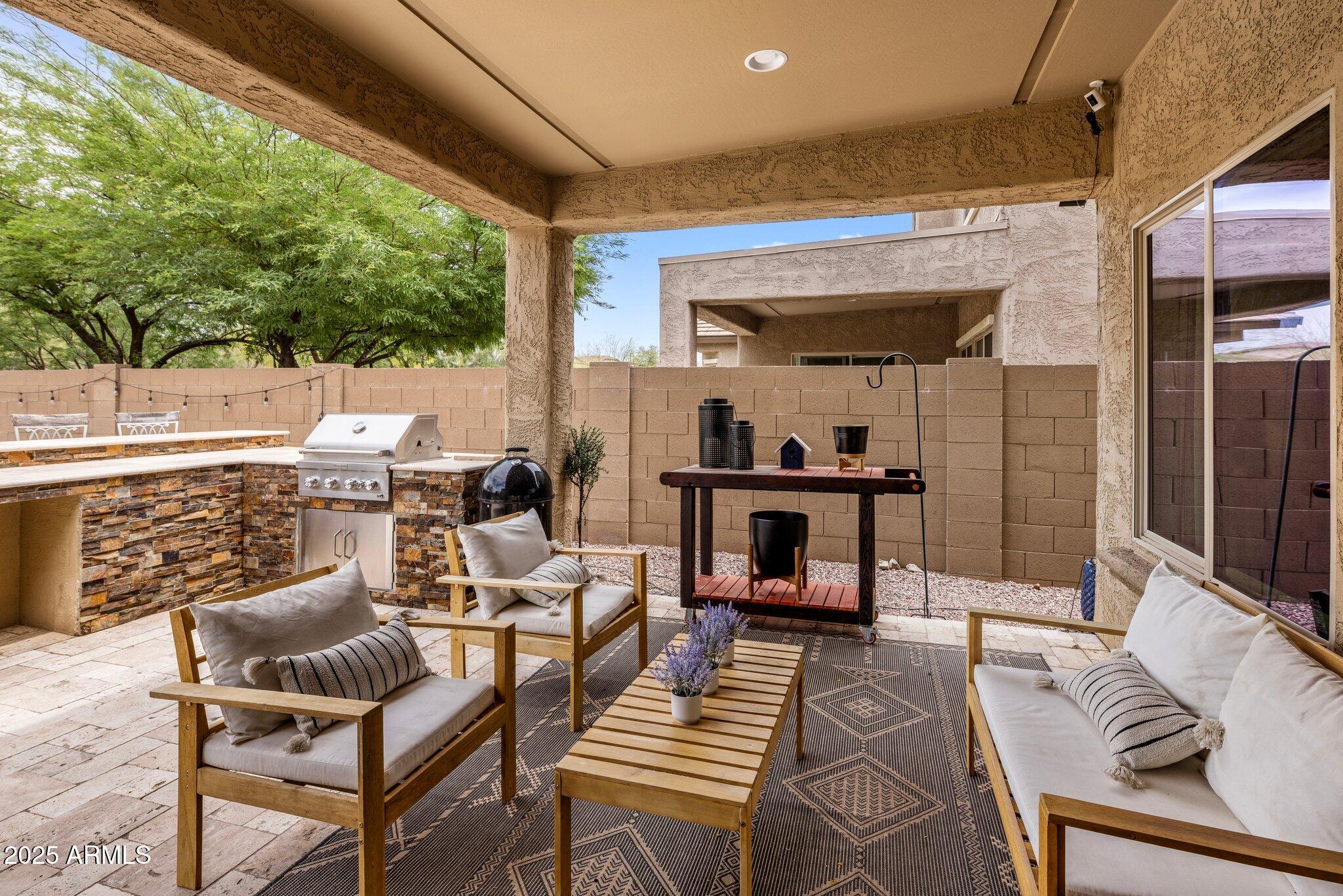 2614 W GRAY WOLF Trail