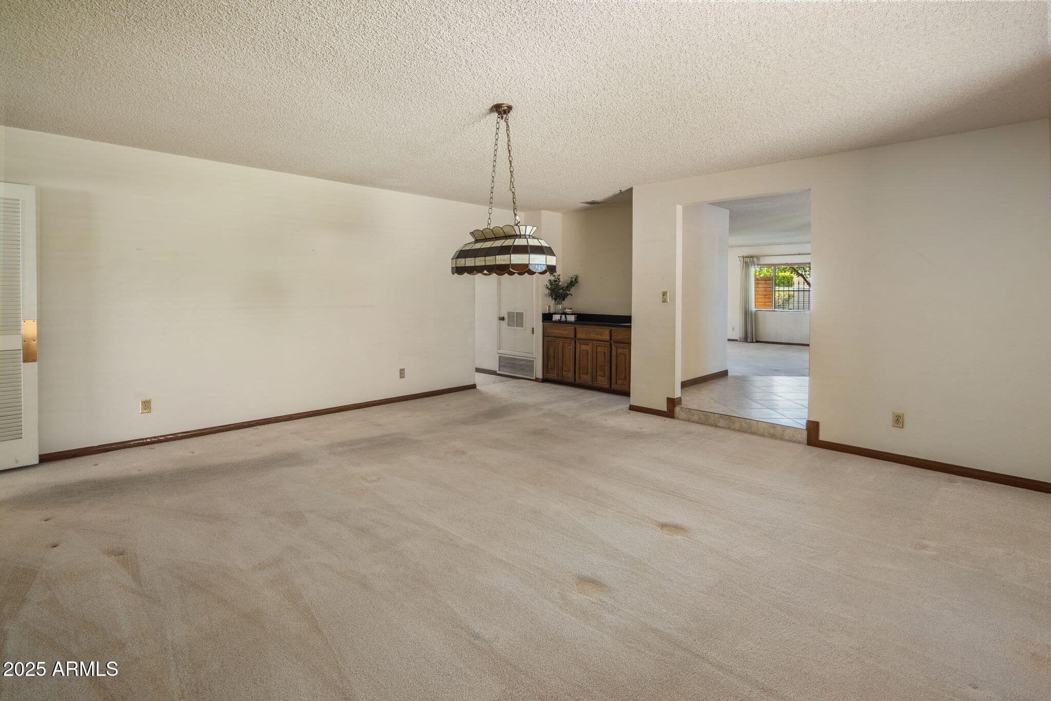 2901 E LAS ROCAS Drive