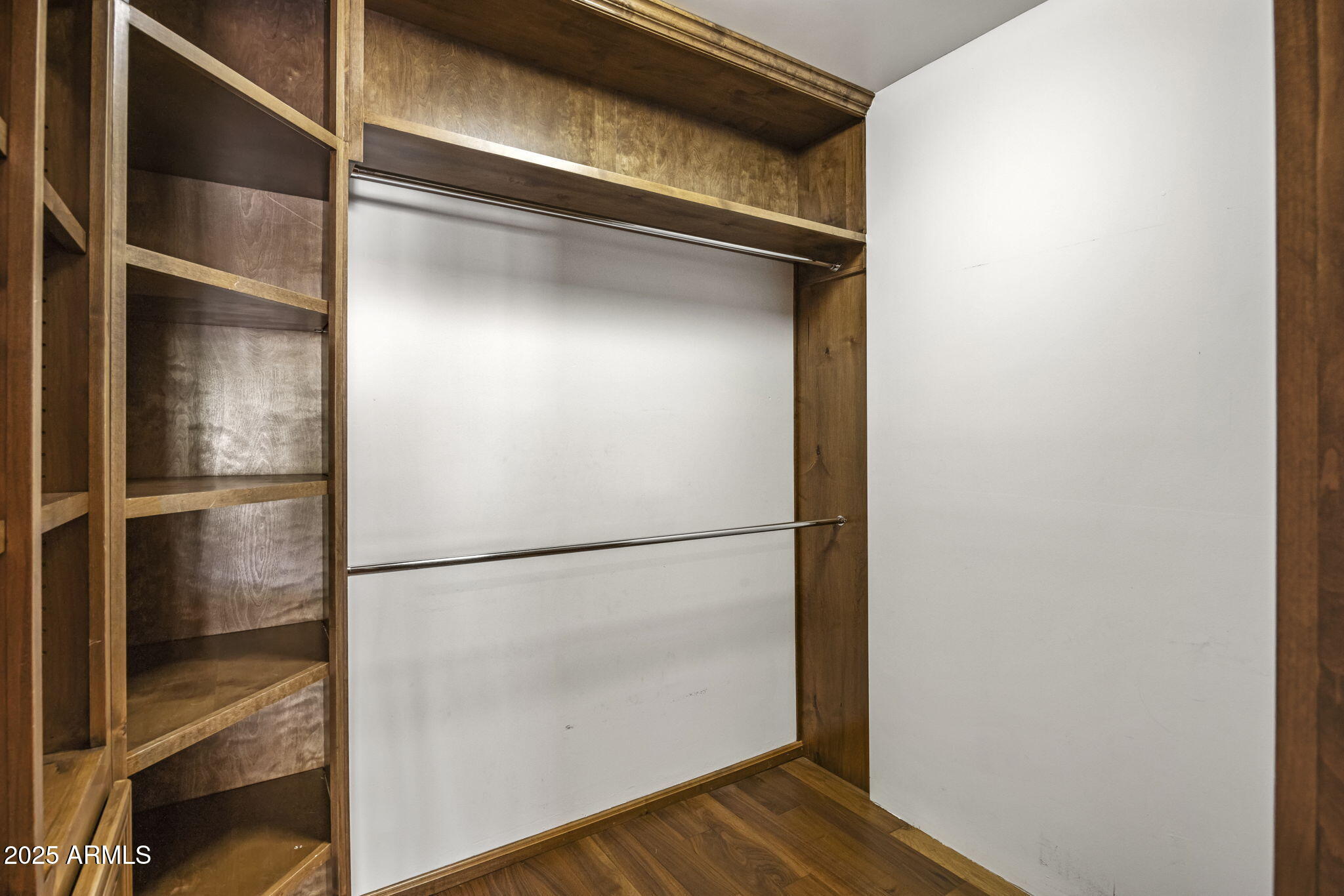 9222 E RIMROCK Drive