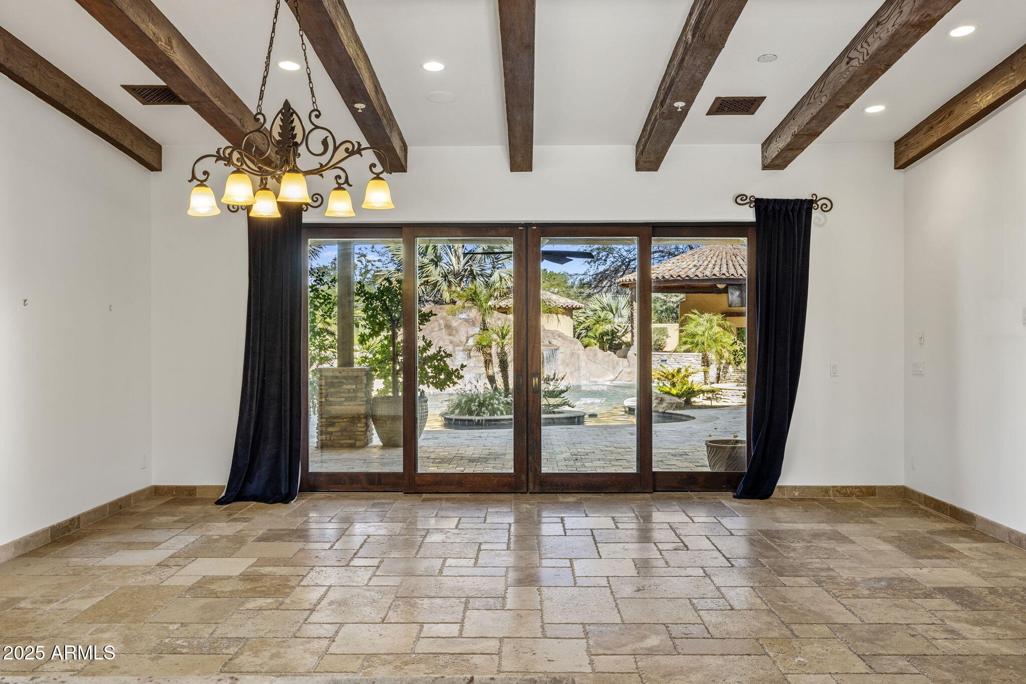 9222 E RIMROCK Drive