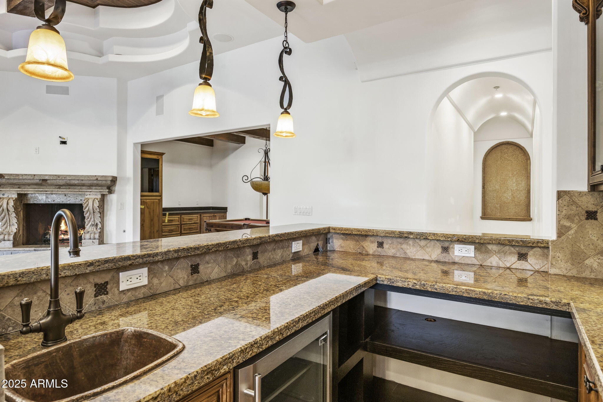 9222 E RIMROCK Drive