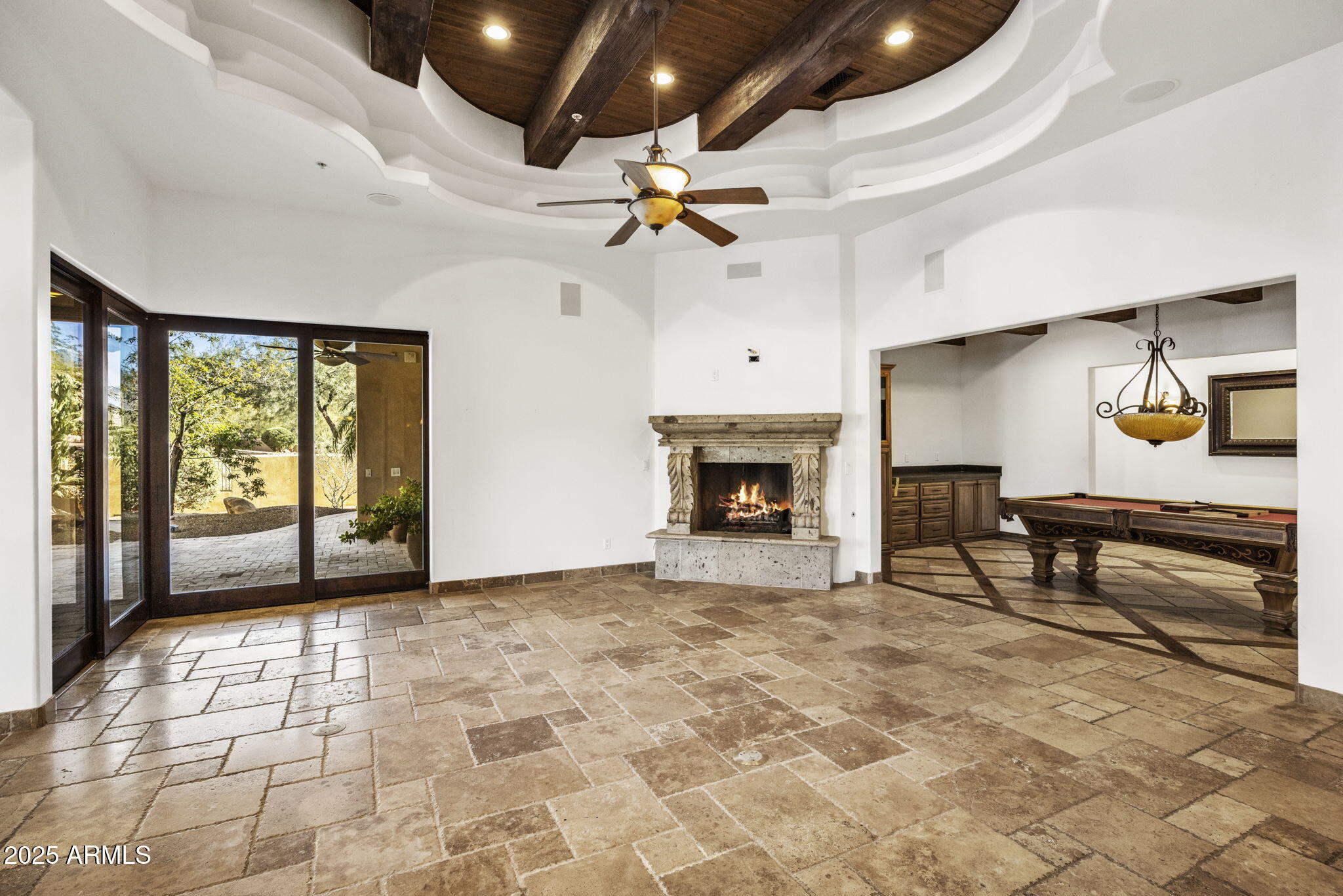 9222 E RIMROCK Drive