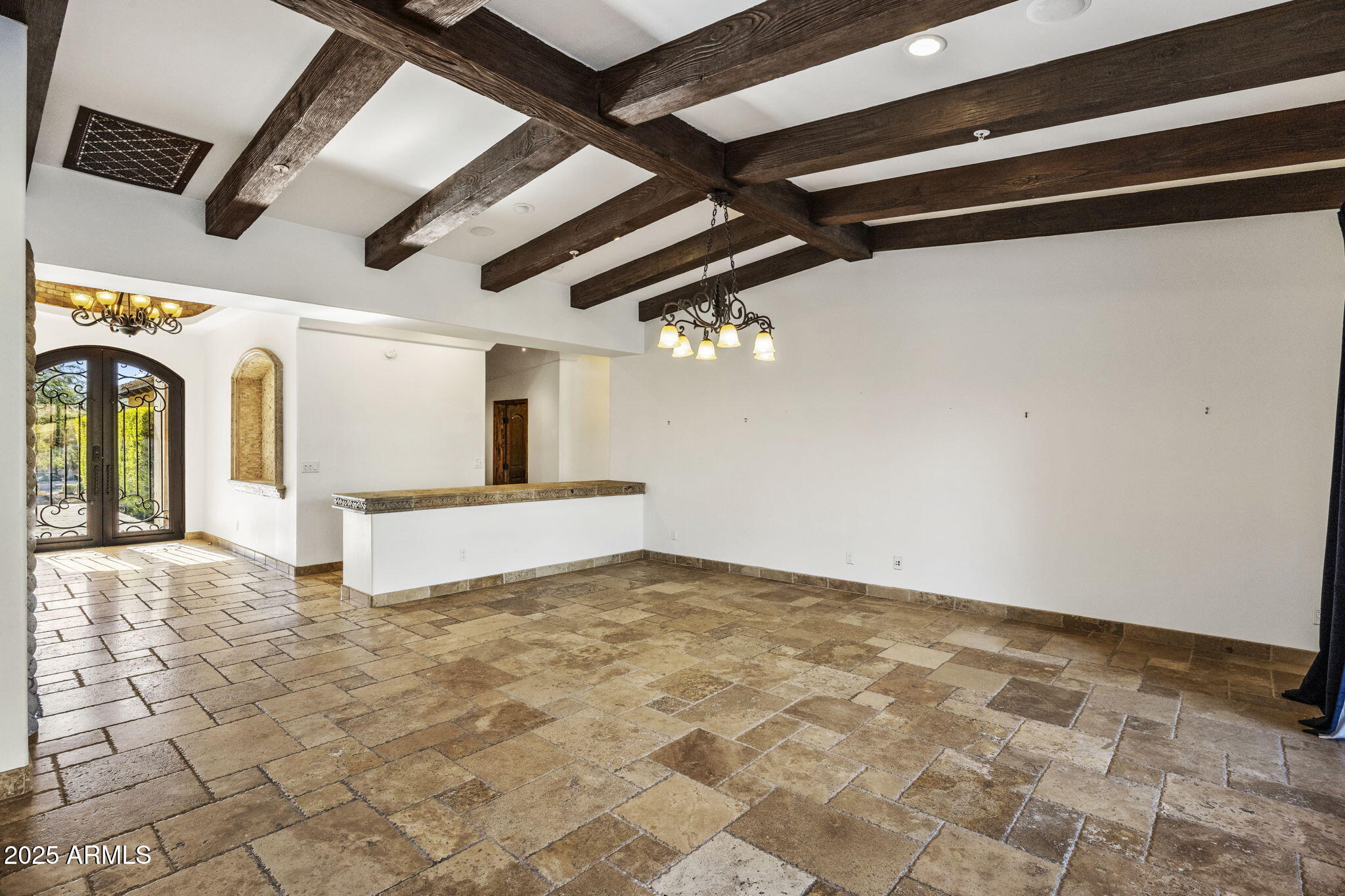 9222 E RIMROCK Drive