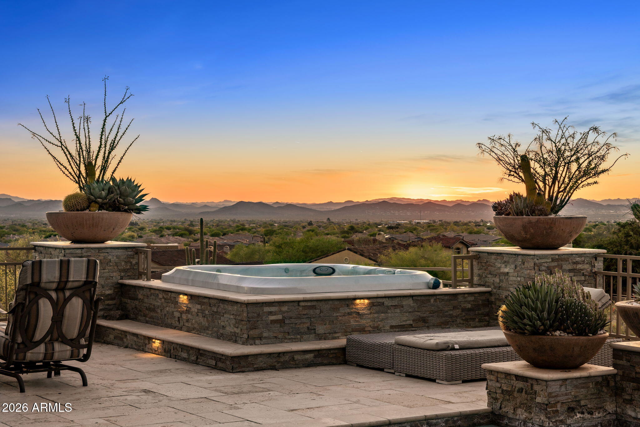 7592 E Camino Salida Del Sol