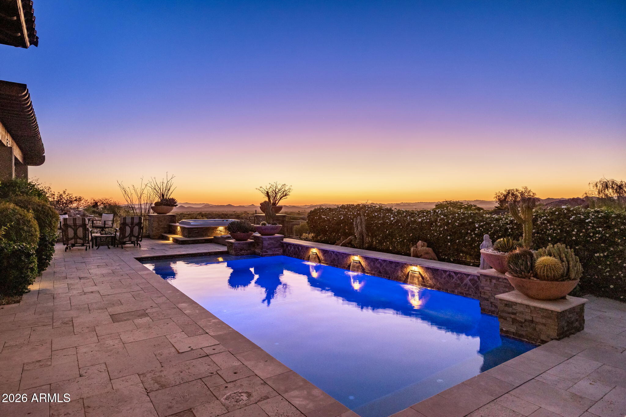 7592 E Camino Salida Del Sol