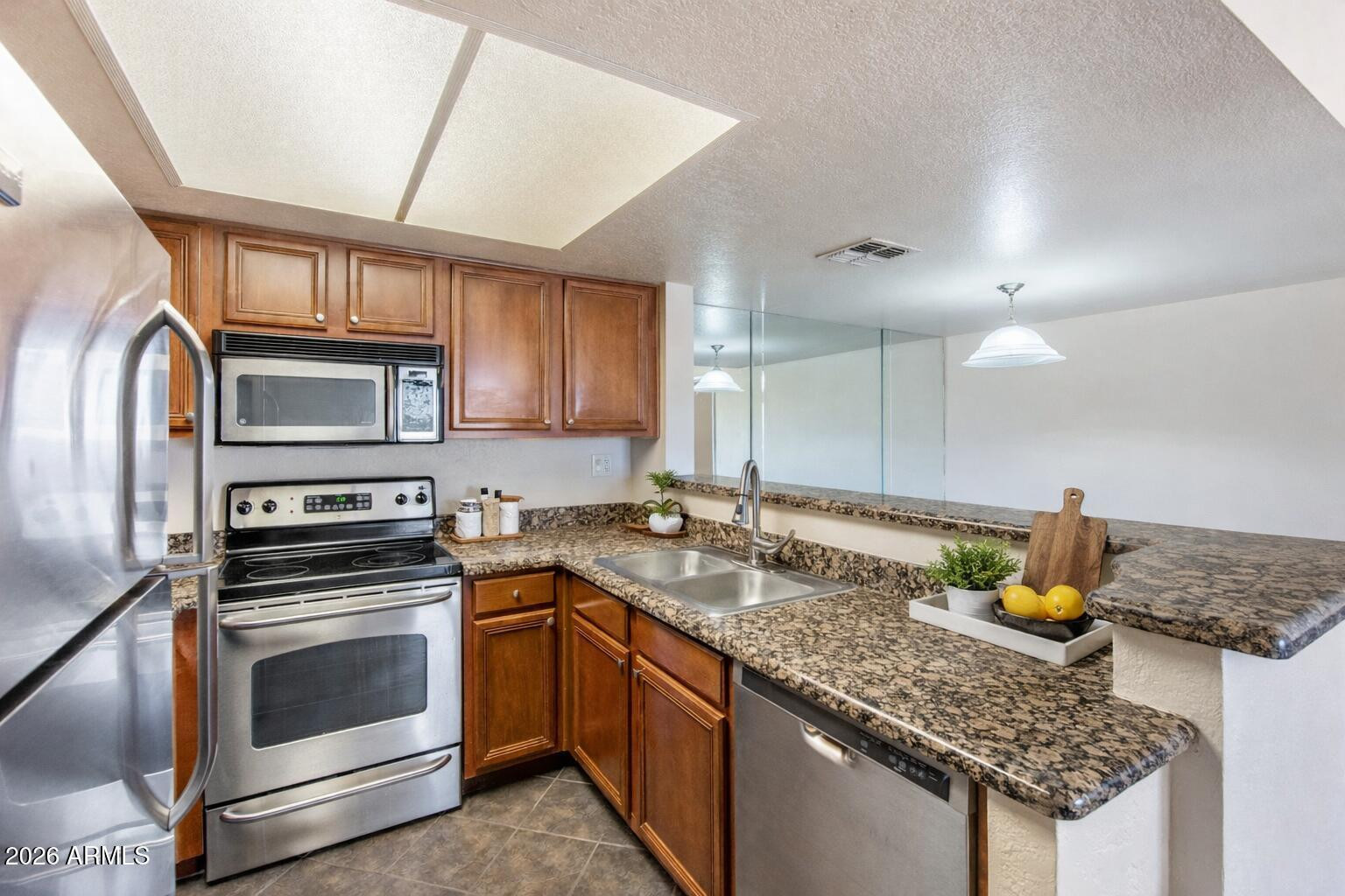 5757 W Eugie Avenue 2027