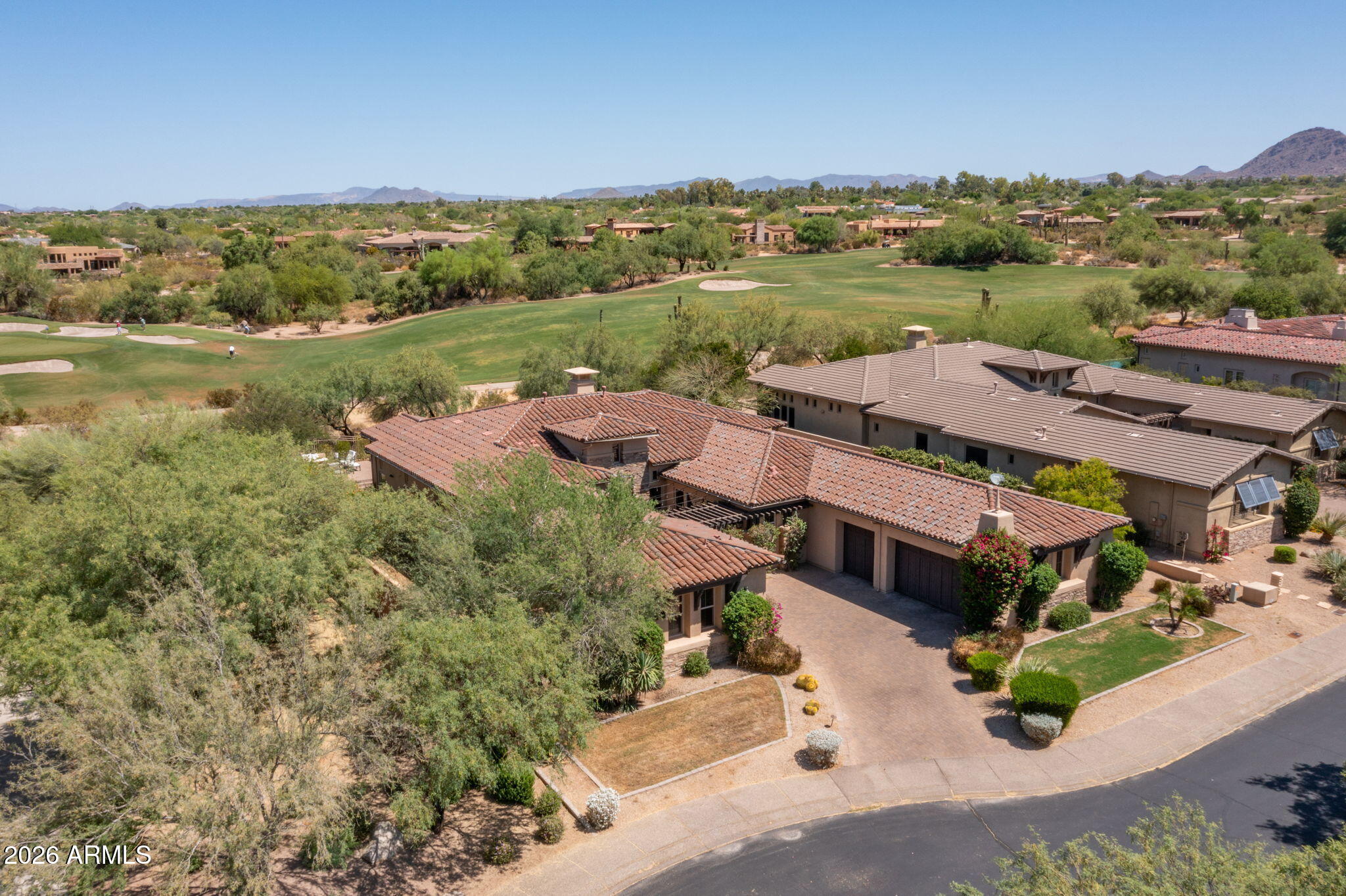 8184 E Wingspan Way