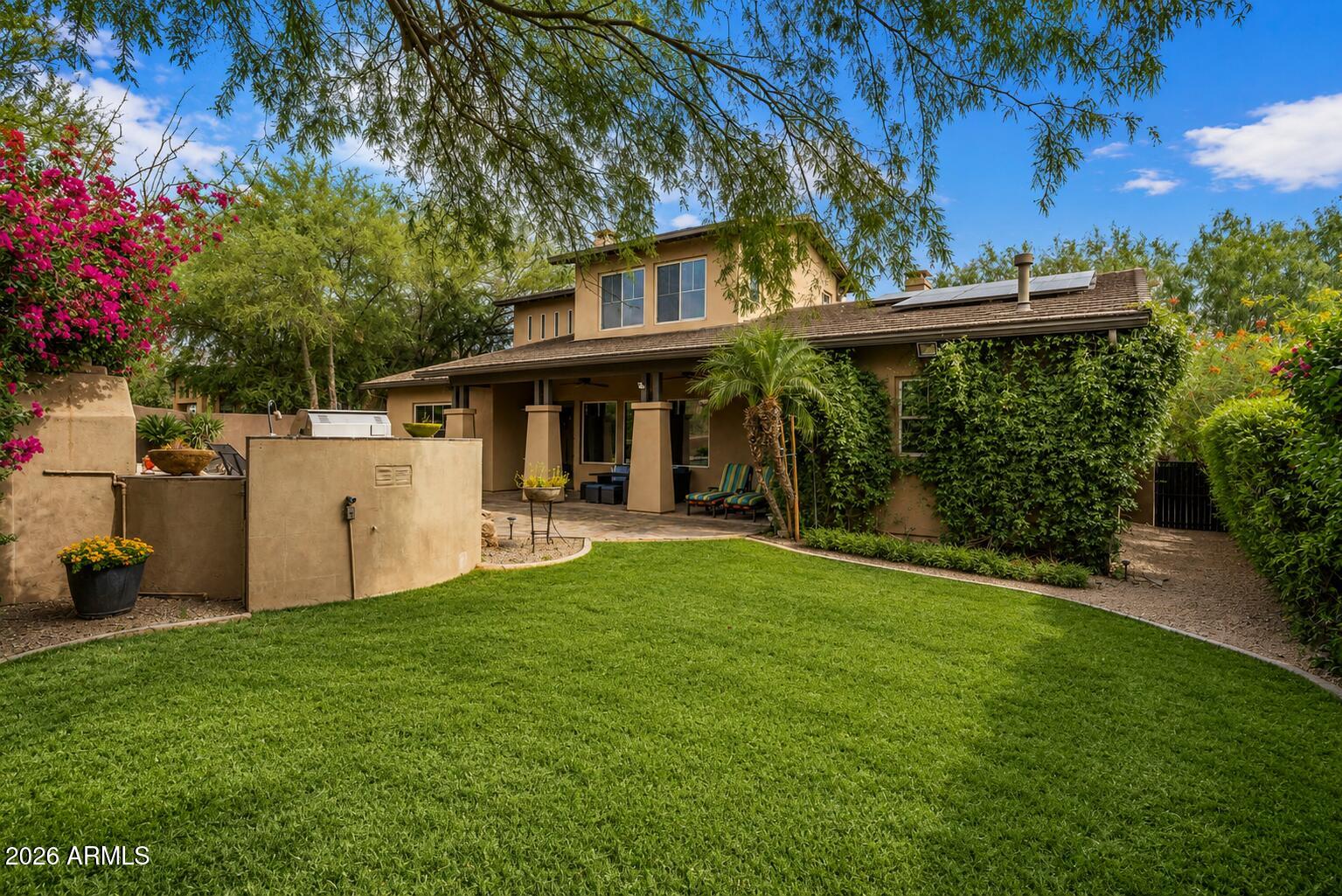 9572 E Mountain Spring Road
