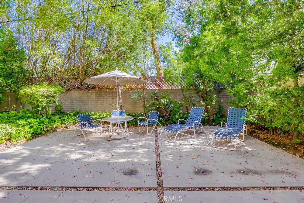 12330 Magnolia Boulevard 108