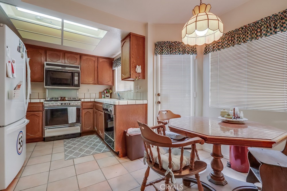 12330 Magnolia Boulevard 108