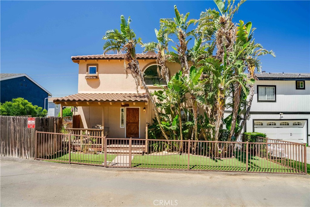 21460 Arapahoe Trail