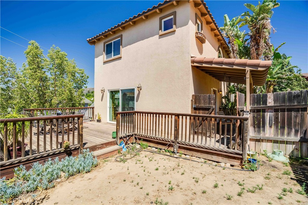 21460 Arapahoe Trail