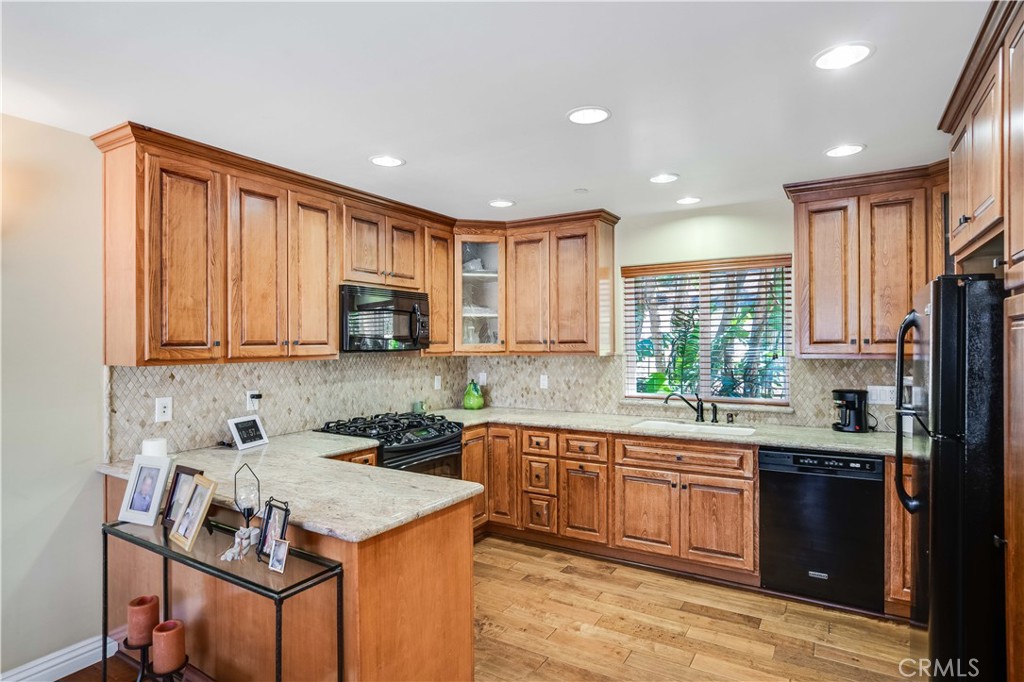 21460 Arapahoe Trail