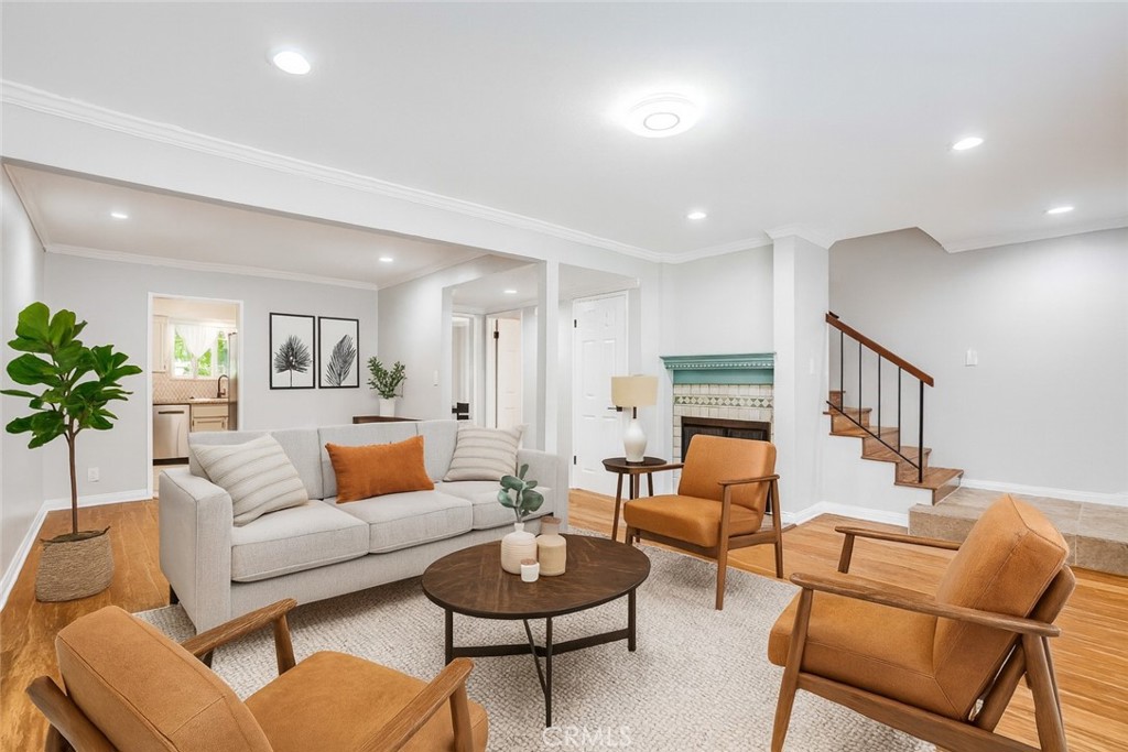 10220 Zelzah Avenue 3