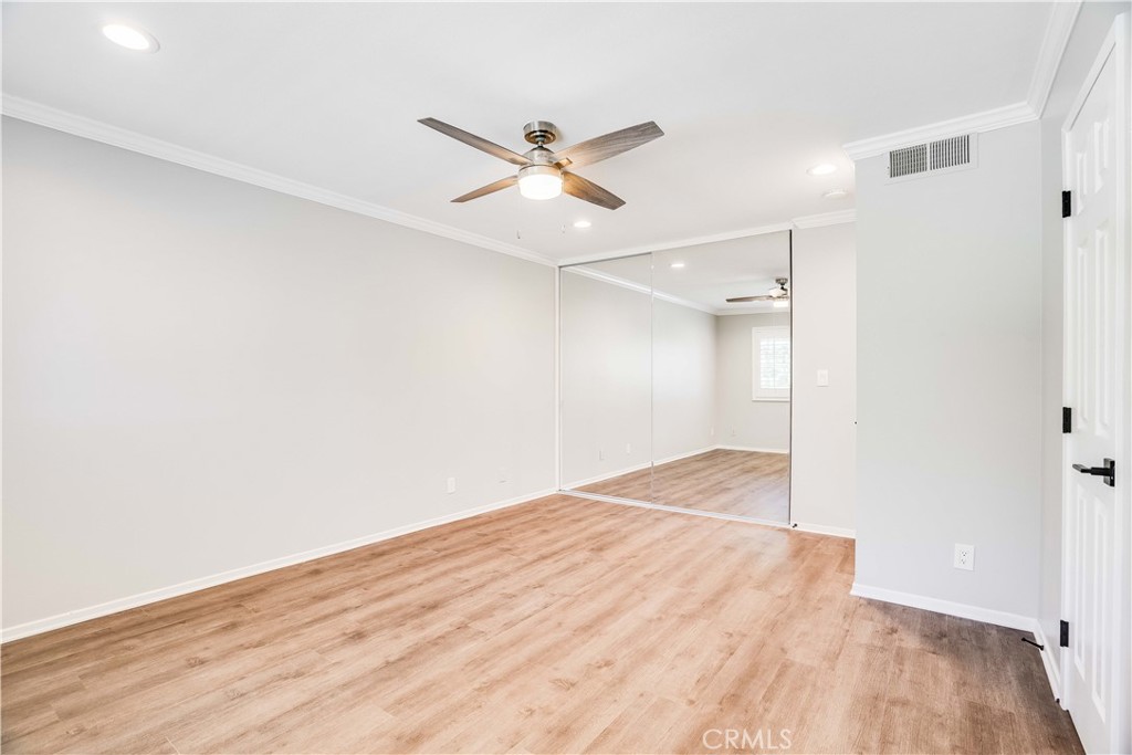 10220 Zelzah Avenue 3