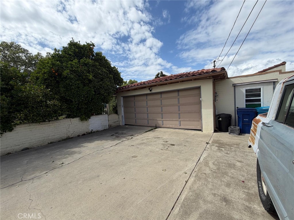 1199 Monterey