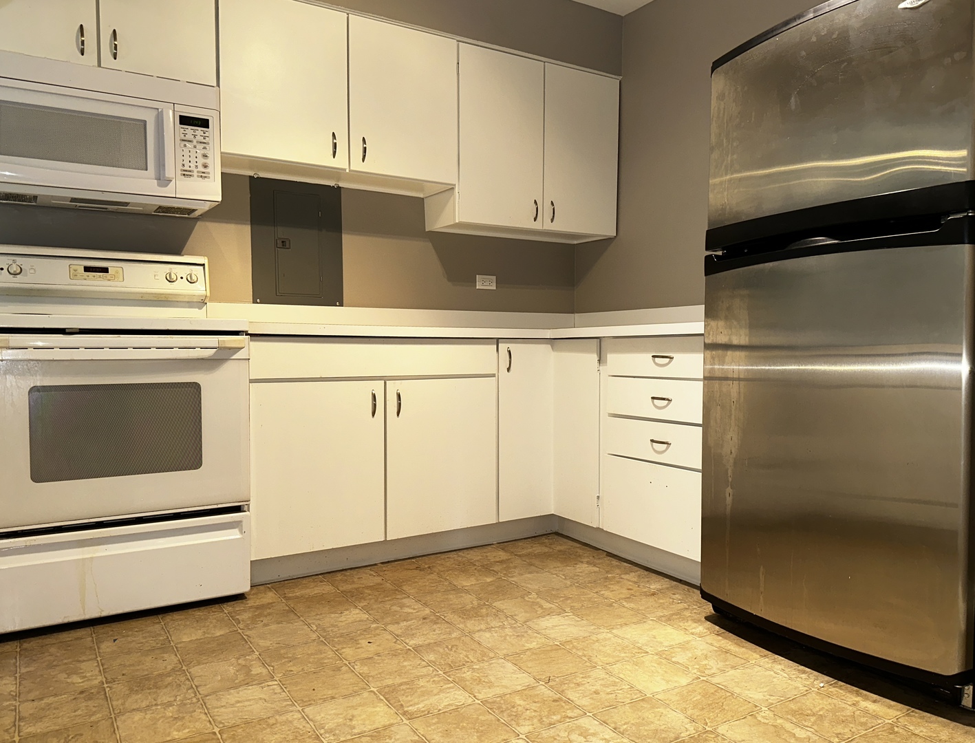 4511 Kings Walk Drive Unit: 2B