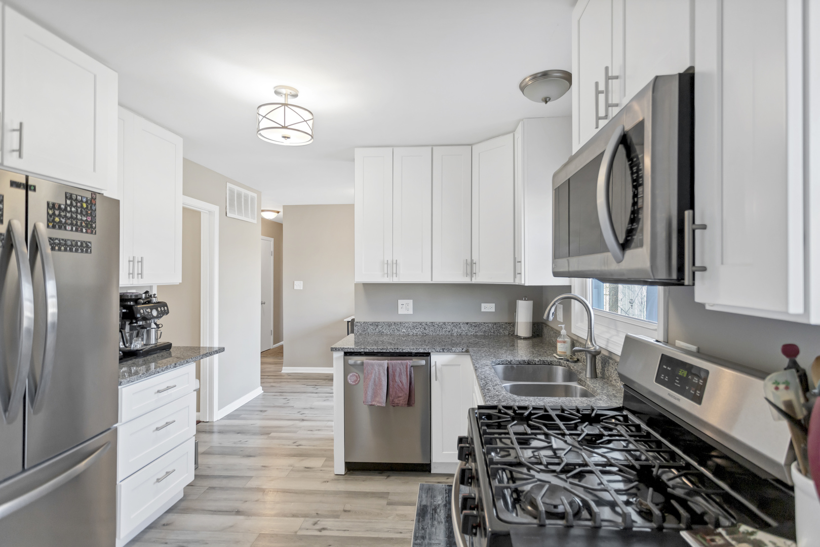 10 Woodcrest Lane