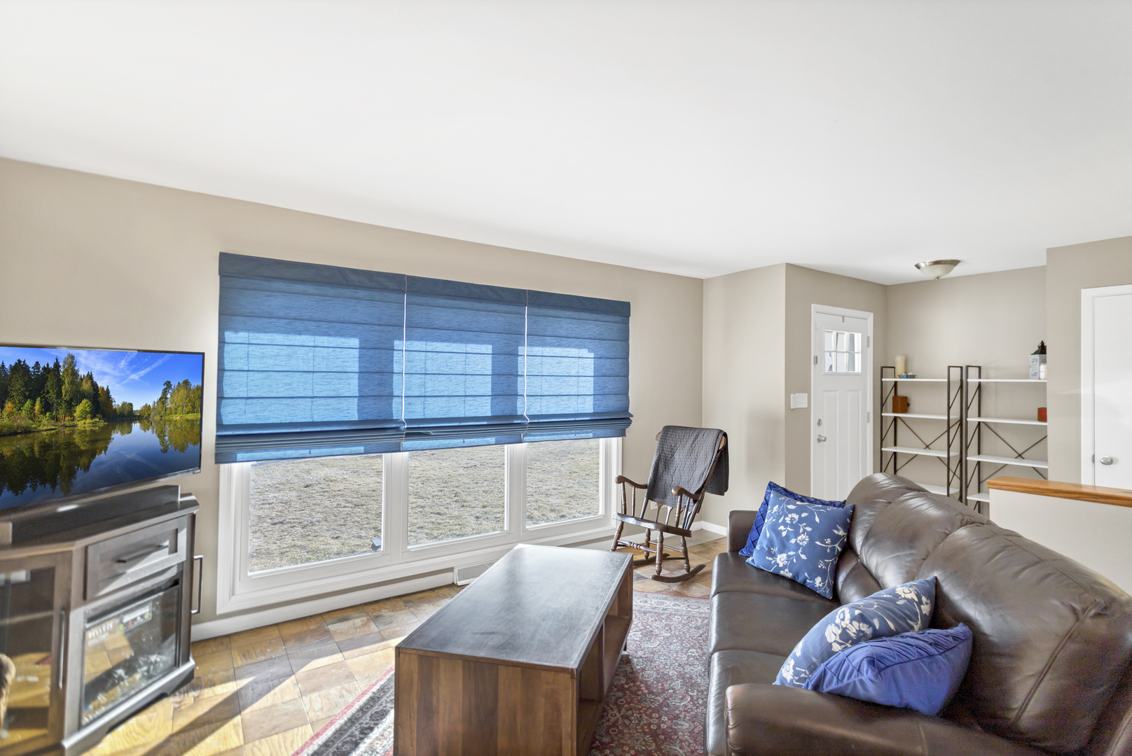 10 Woodcrest Lane