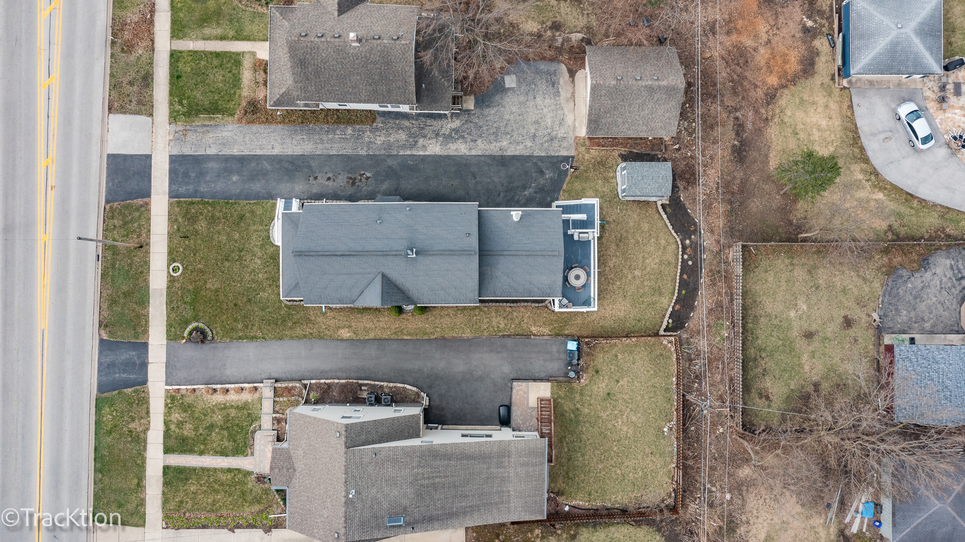 324 Maple Avenue