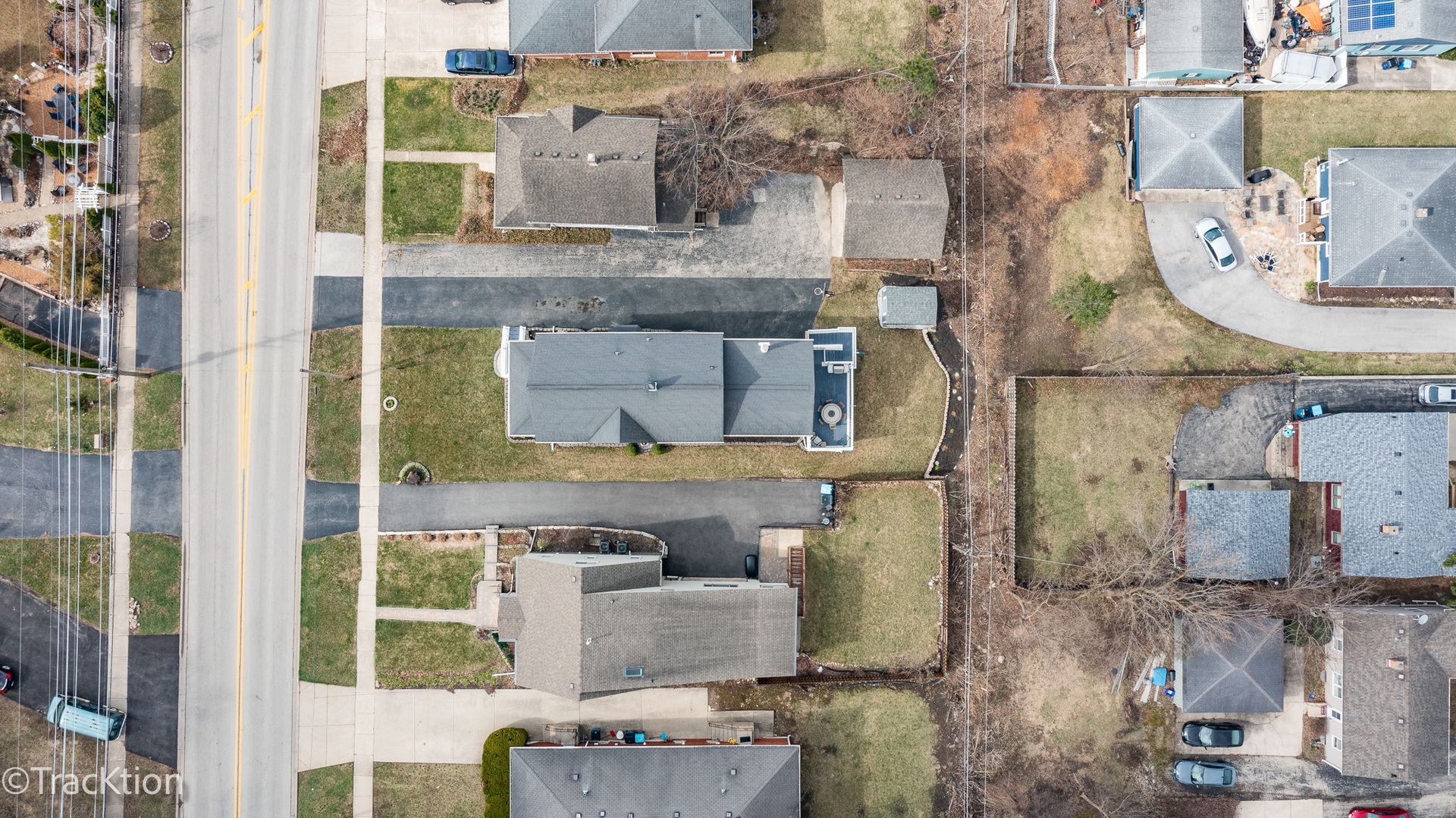 324 Maple Avenue