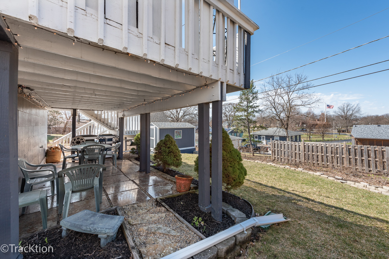 324 Maple Avenue