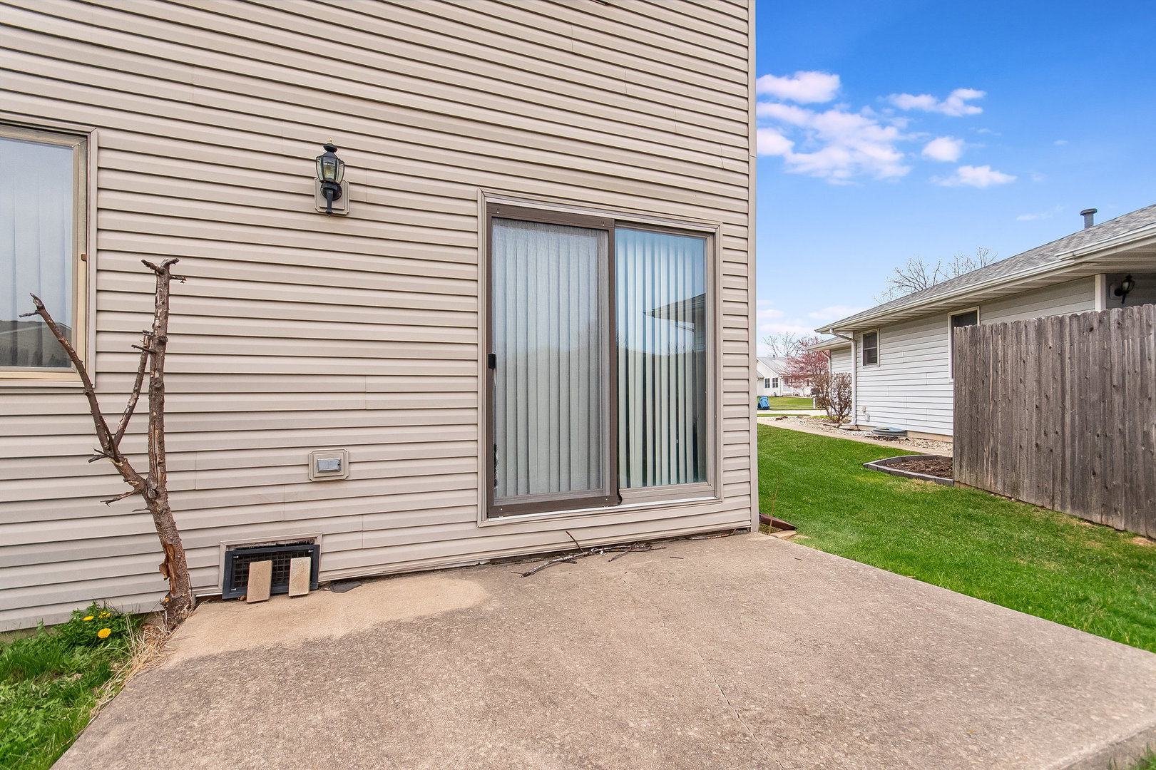 2501 Red Oak Trail