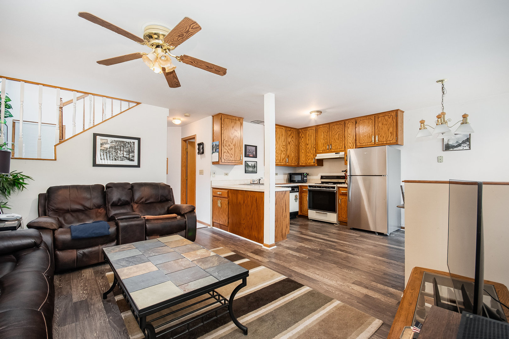 2501 Red Oak Trail