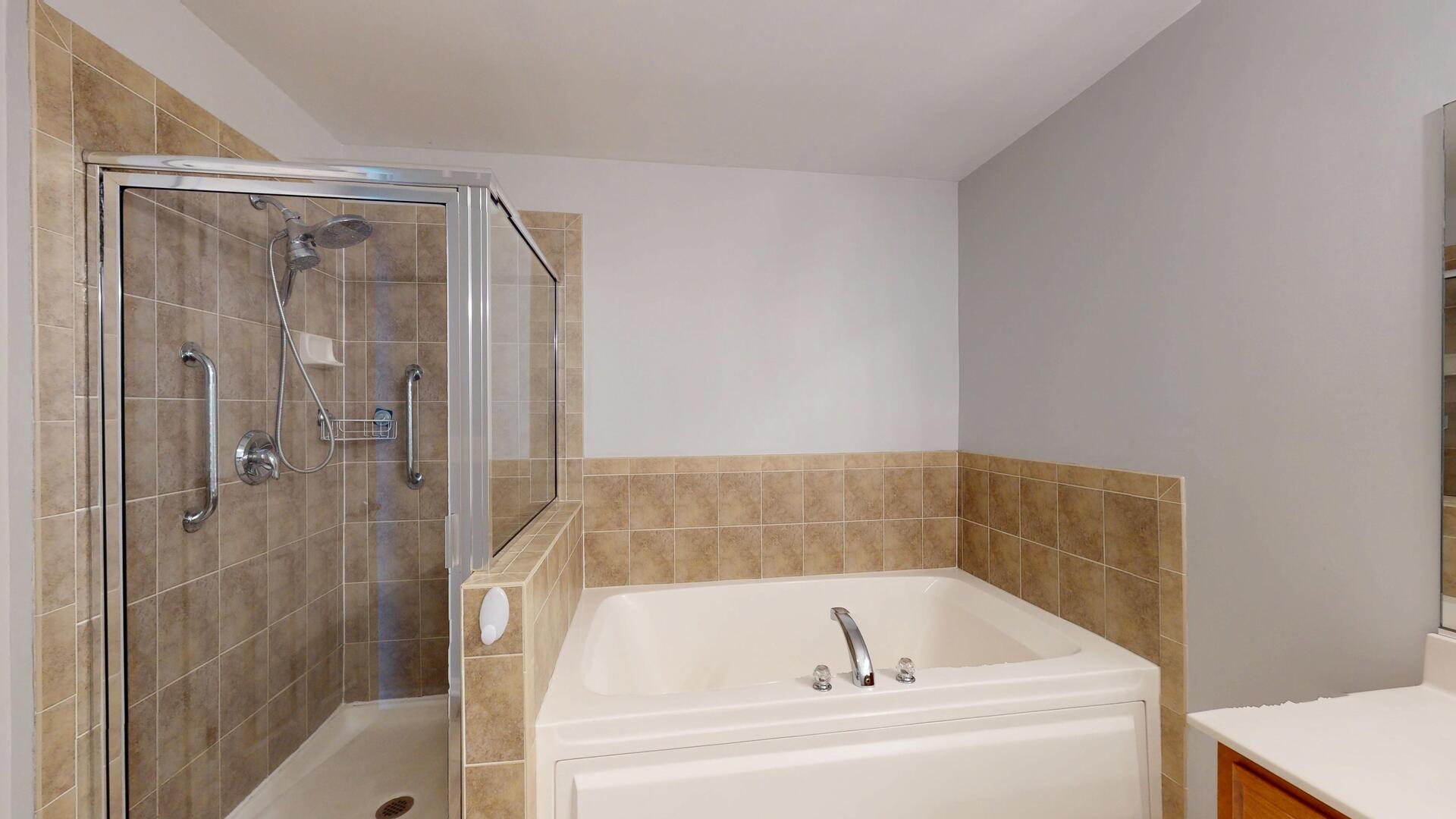 16158 Hillcrest Circle