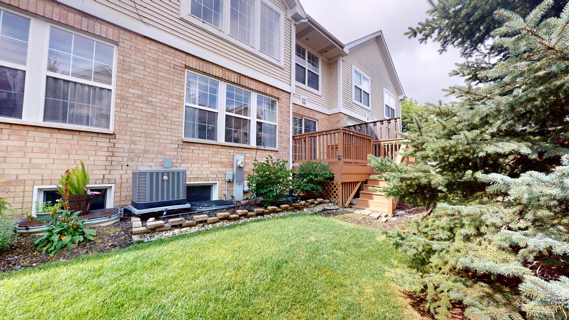 16158 Hillcrest Circle