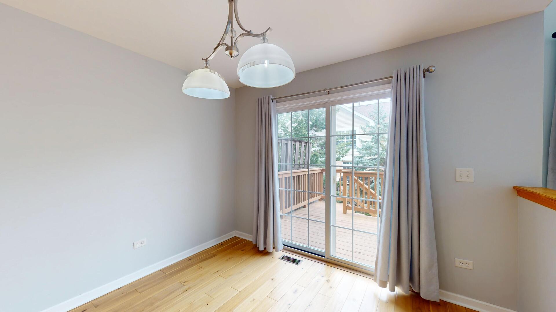 16158 Hillcrest Circle