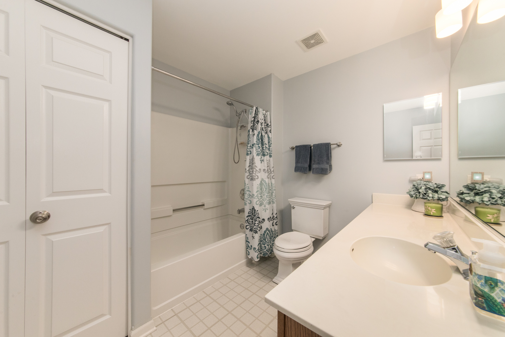 9215 Waterfall Glen Boulevard